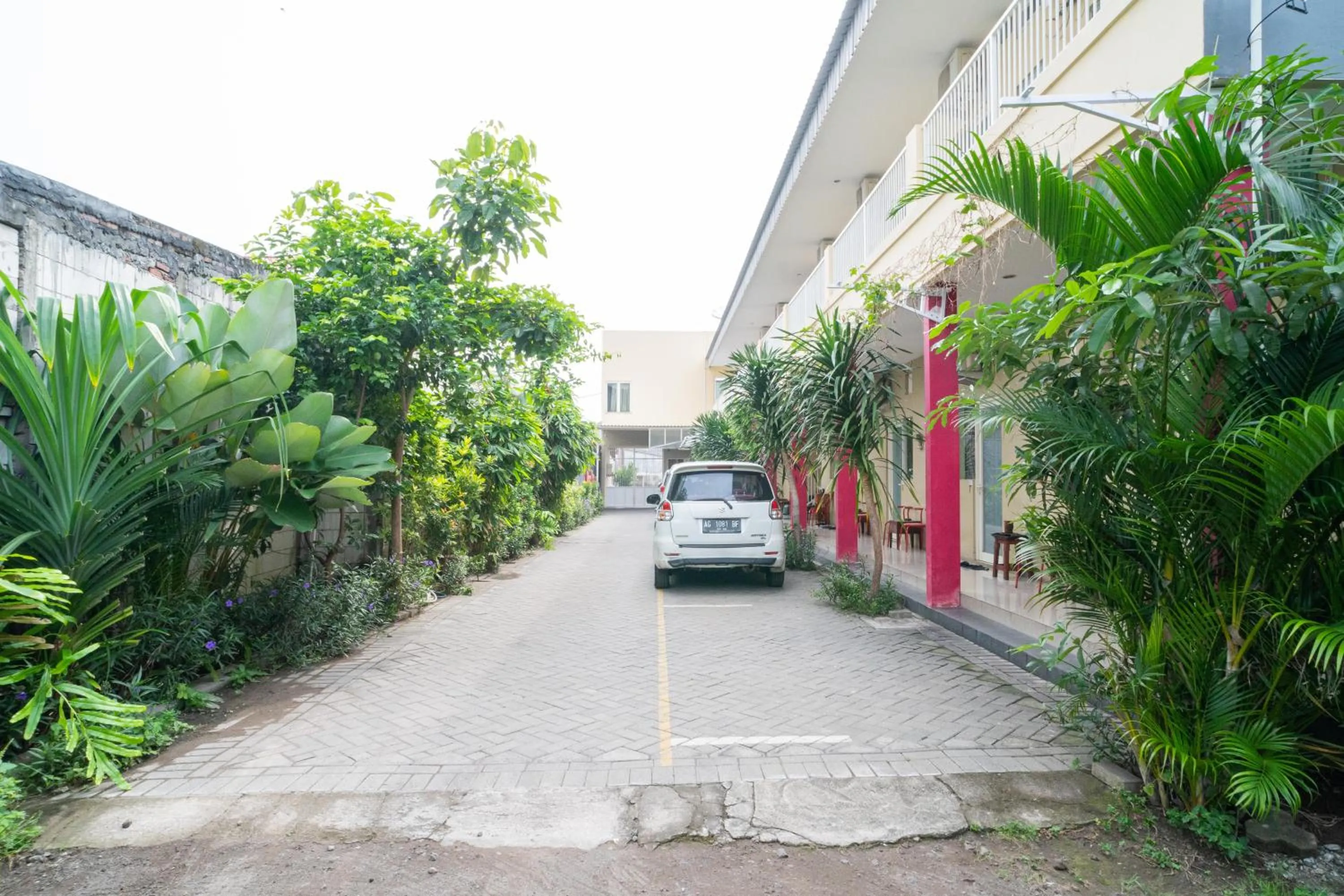 Property building in RedDoorz Syariah near Suncity Mall Sidoarjo