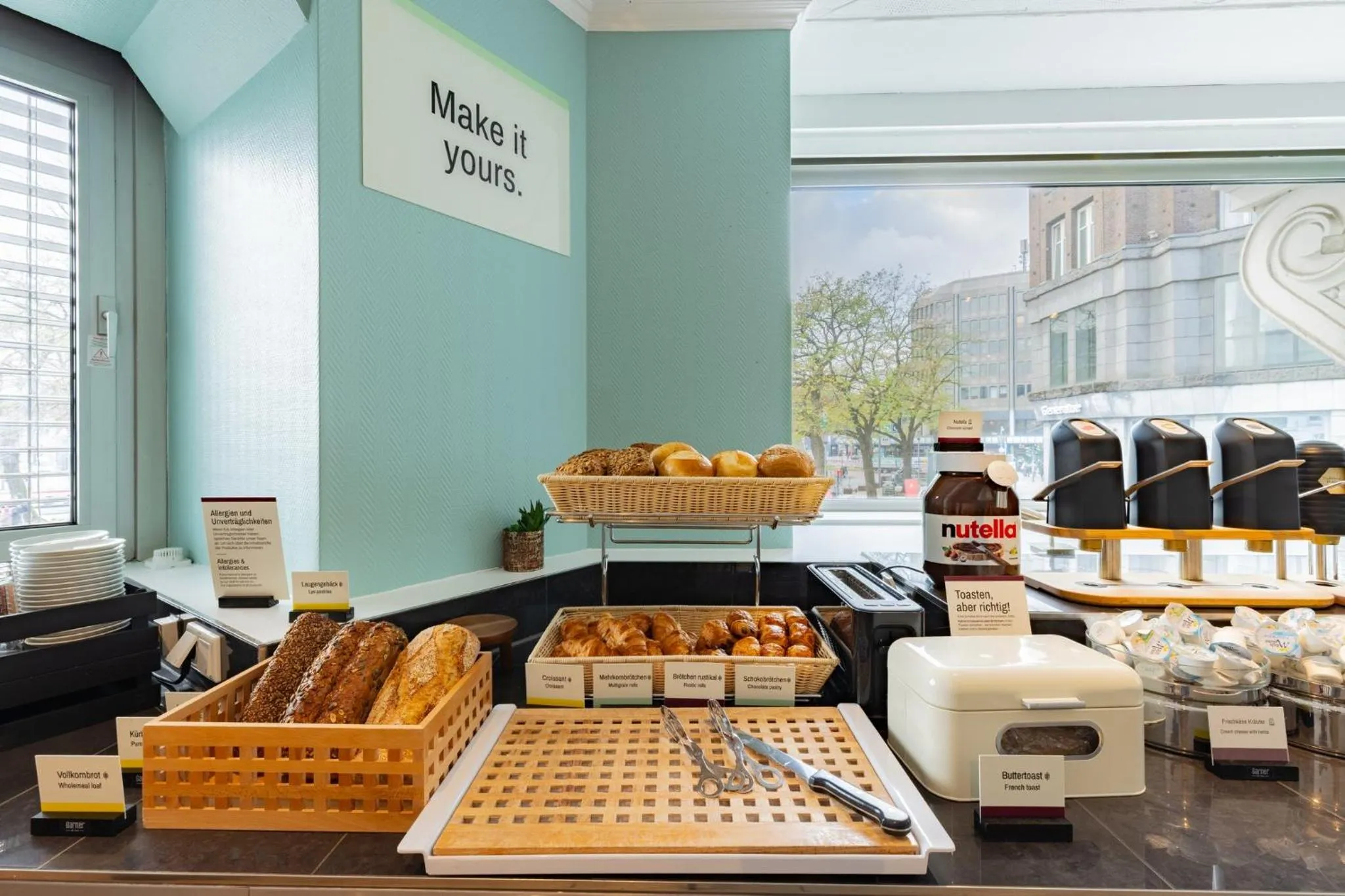 Breakfast in Garner Hotel Hamburg - Graf Moltke by IHG