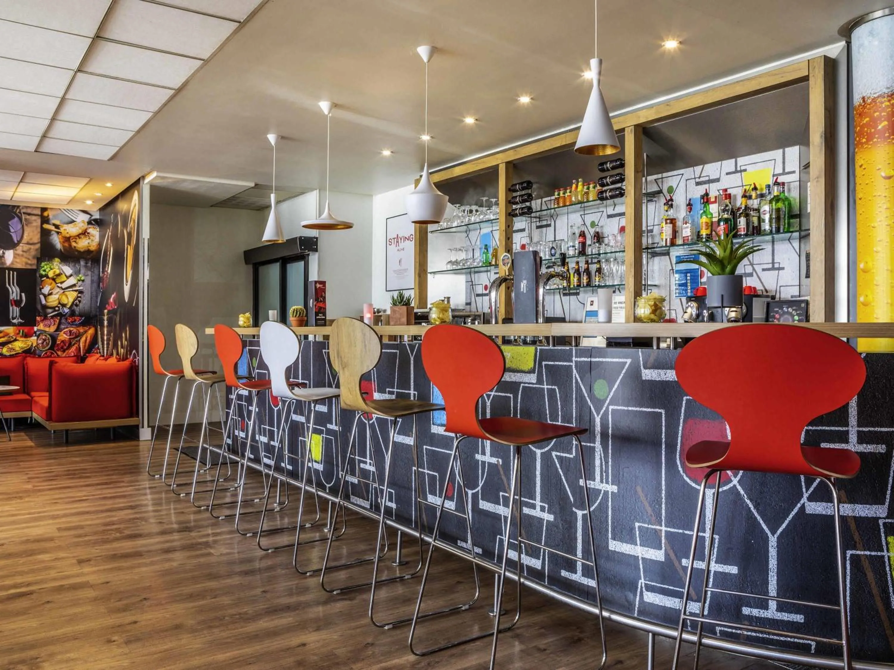 Property building in ibis Paris Creteil