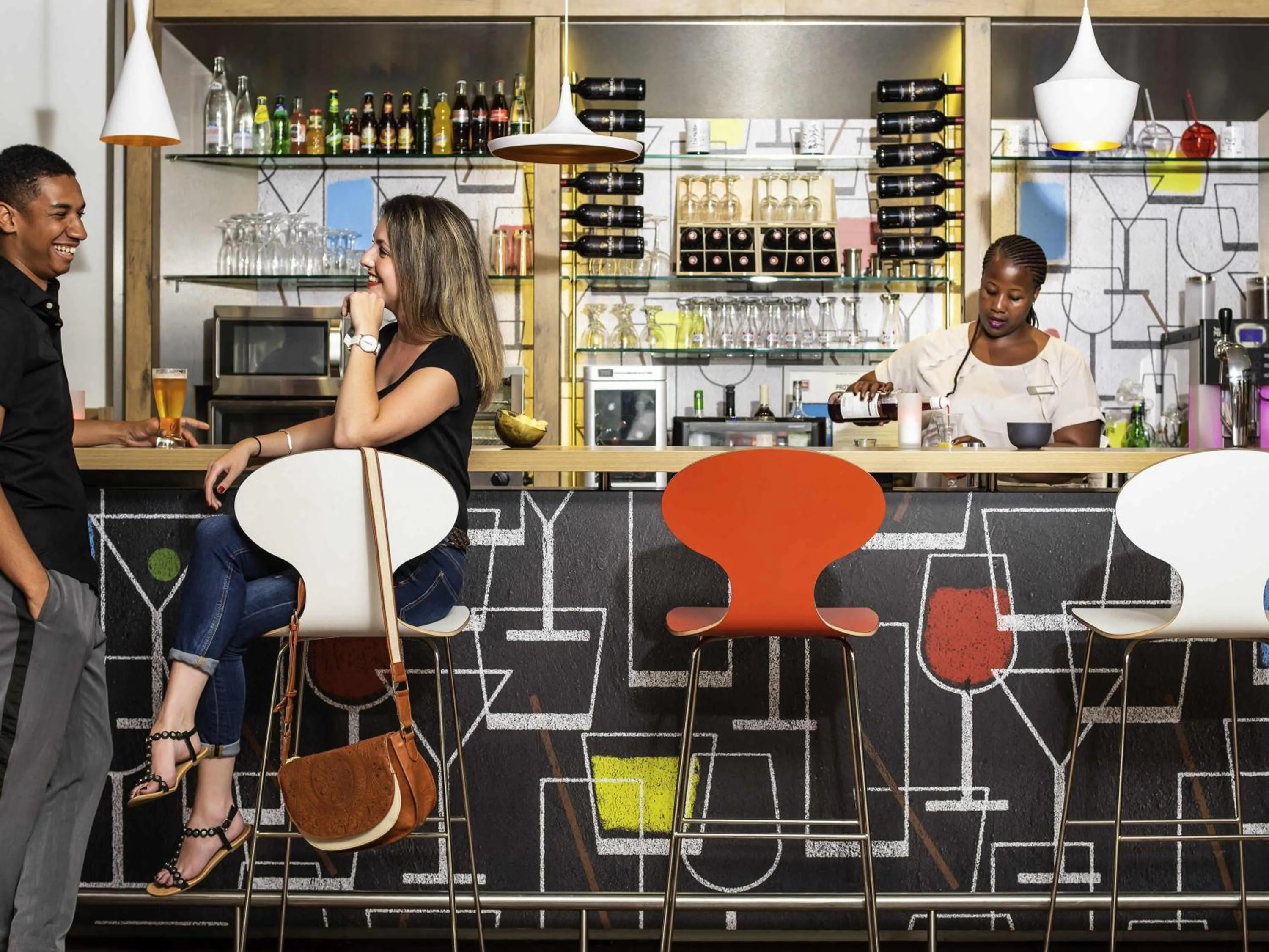 Lounge or bar in ibis Paris Creteil