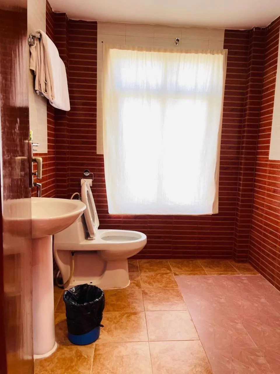 Bathroom in Gateway Himalaya Resort