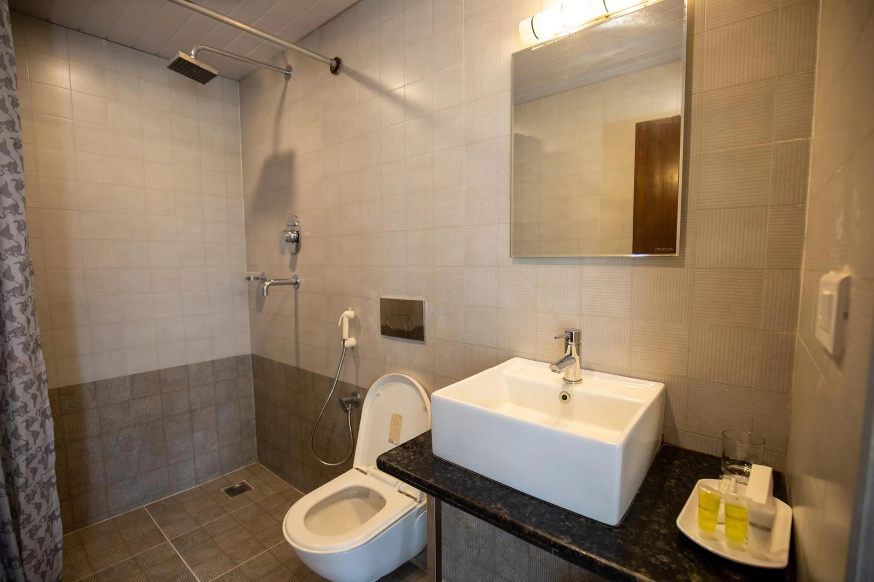 Toilet in Gateway Himalaya Resort