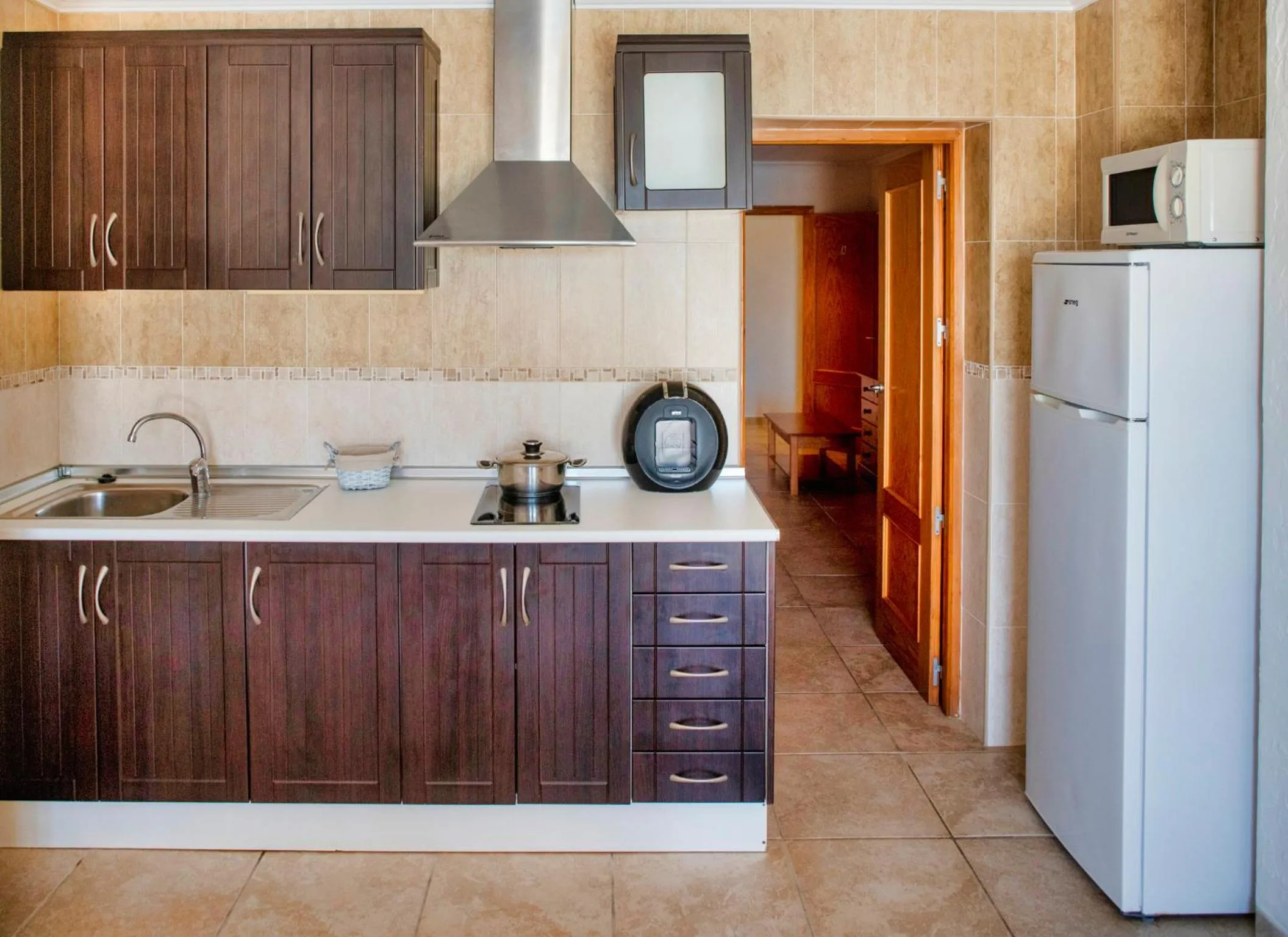 Kitchen or kitchenette in Hotel Lago Dorado