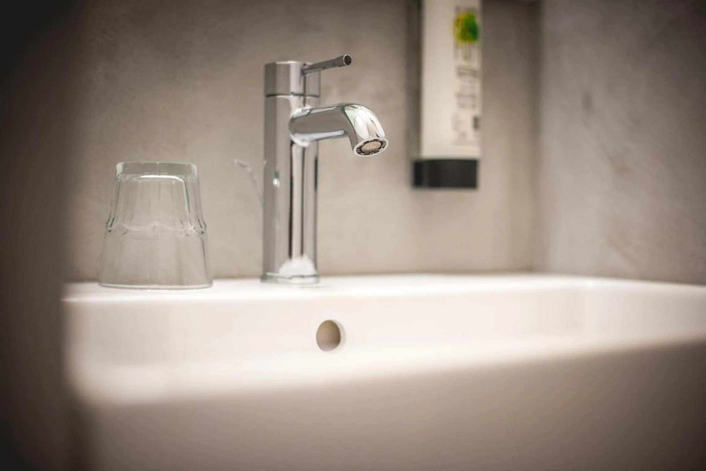 Bathroom in Hotel Alexander