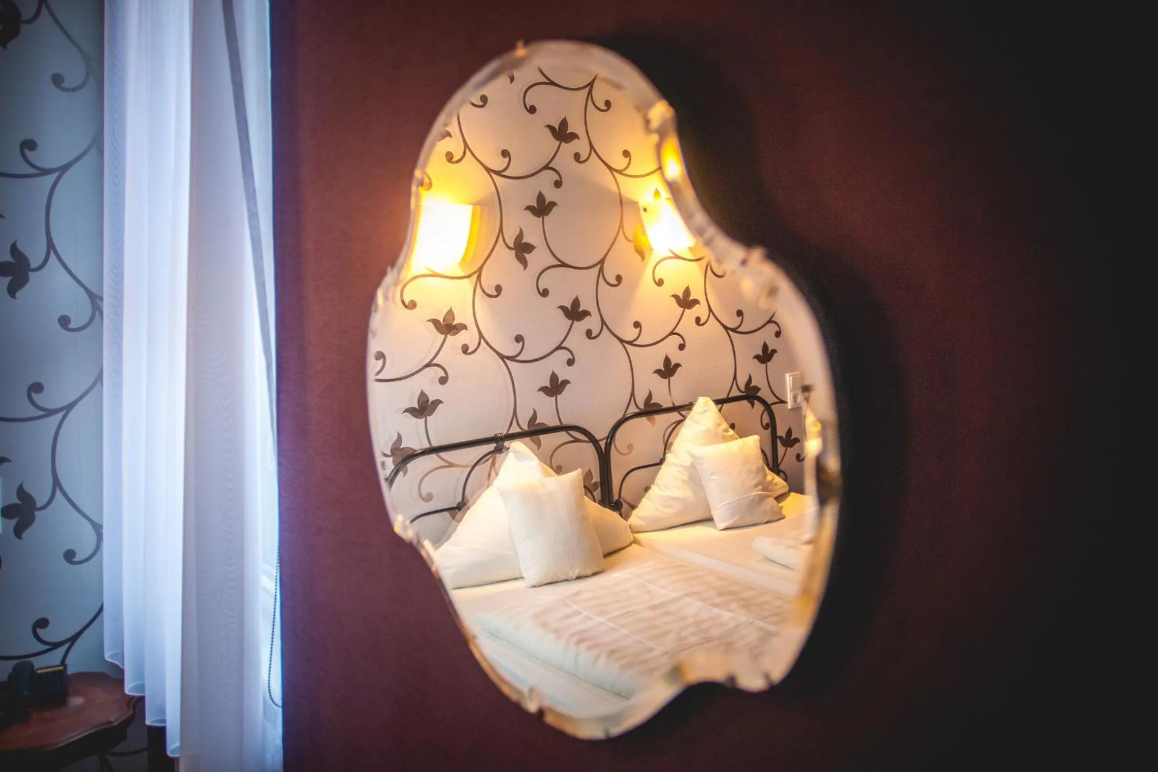 Decorative detail in Hotel Alexander