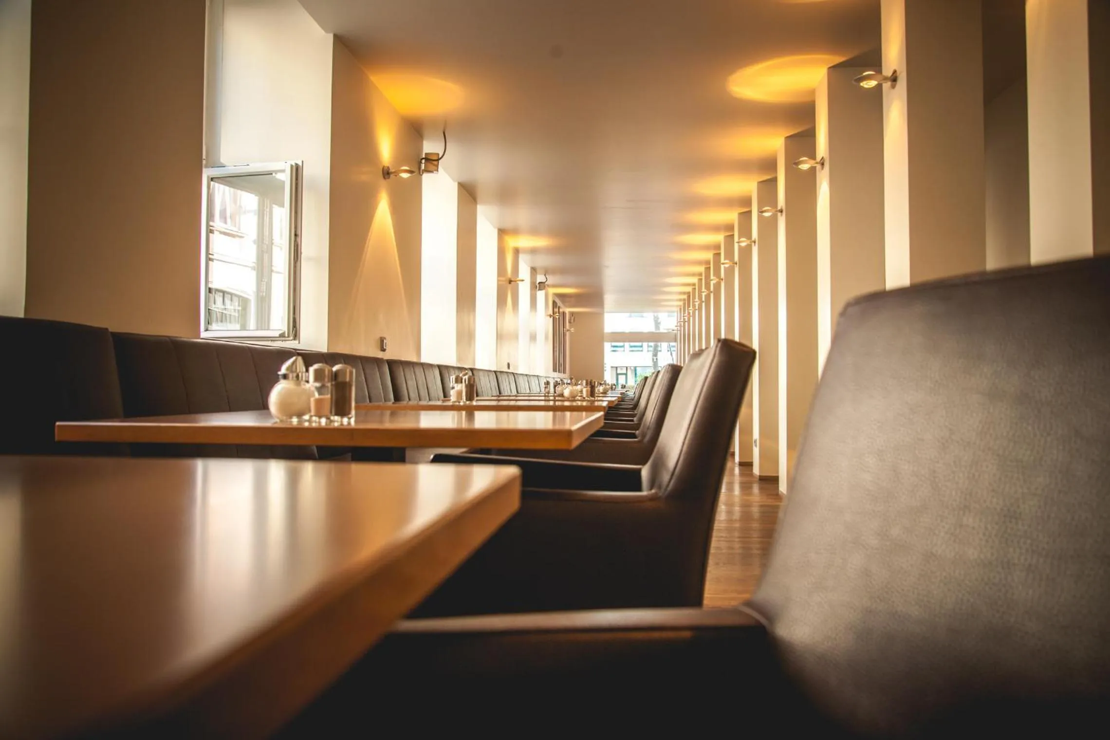 Seating area in Hotel Alexander