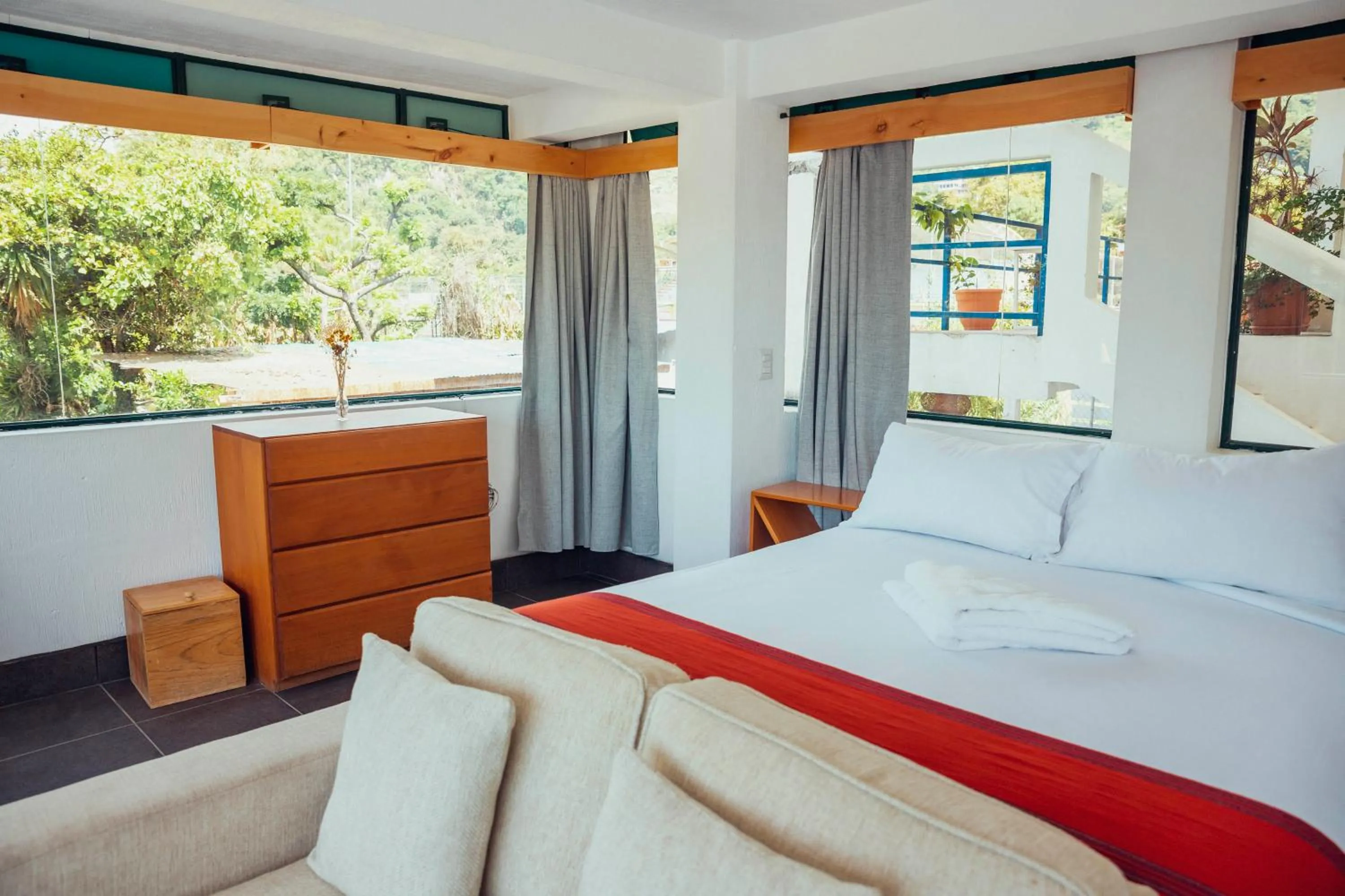 Bed in El Dragon Hotel