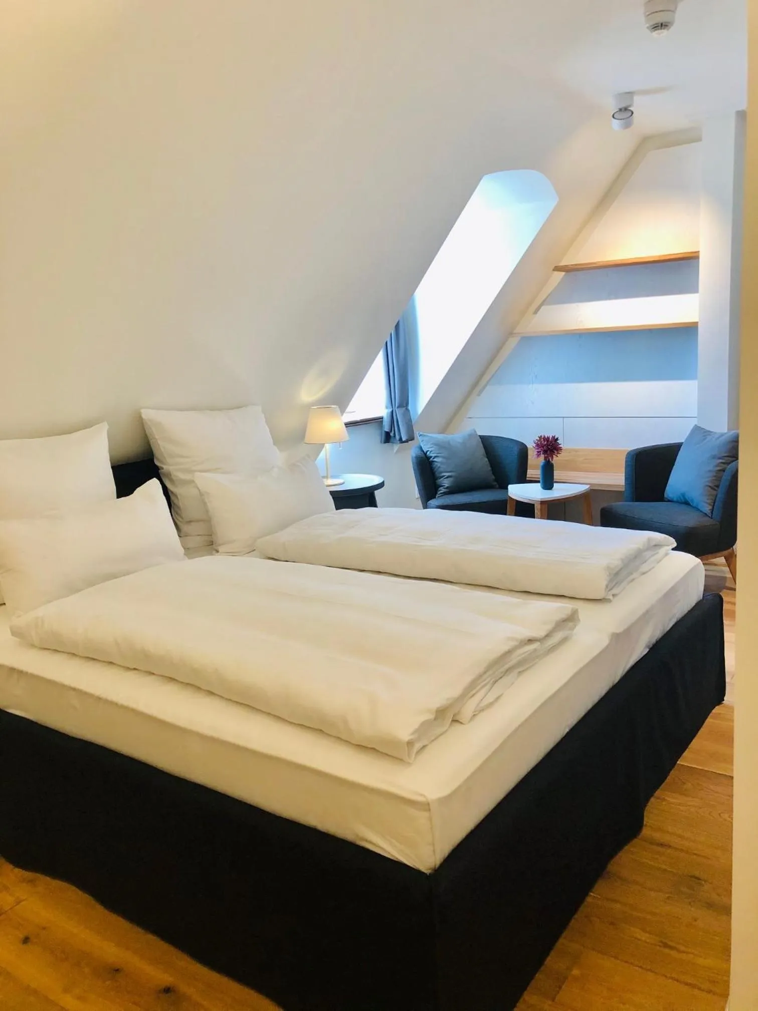 Photo of the whole room, Bed in Wyndberg