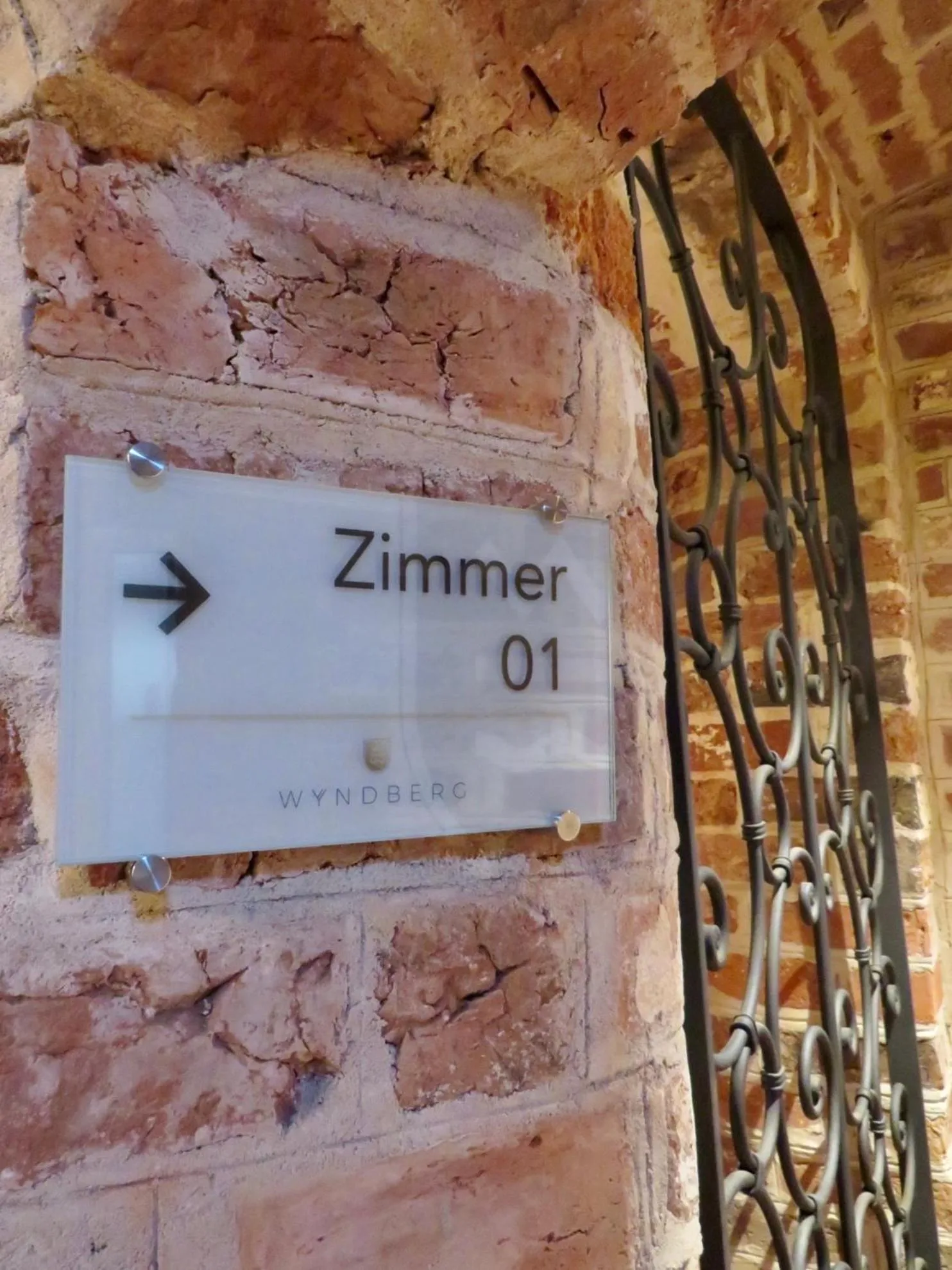 Decorative detail in Wyndberg