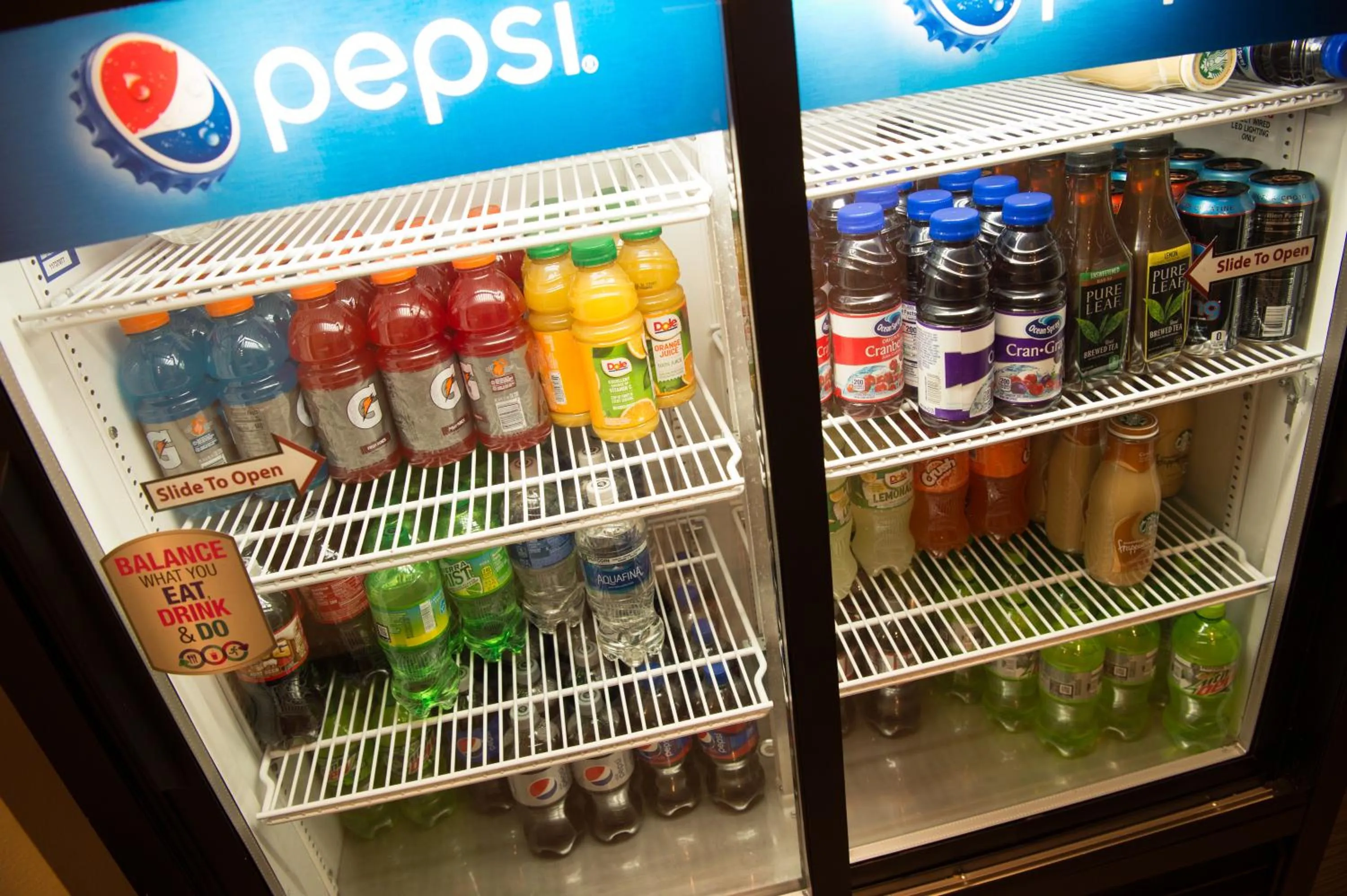 On-site shops in Cobblestone Inn & Suites - Forest City