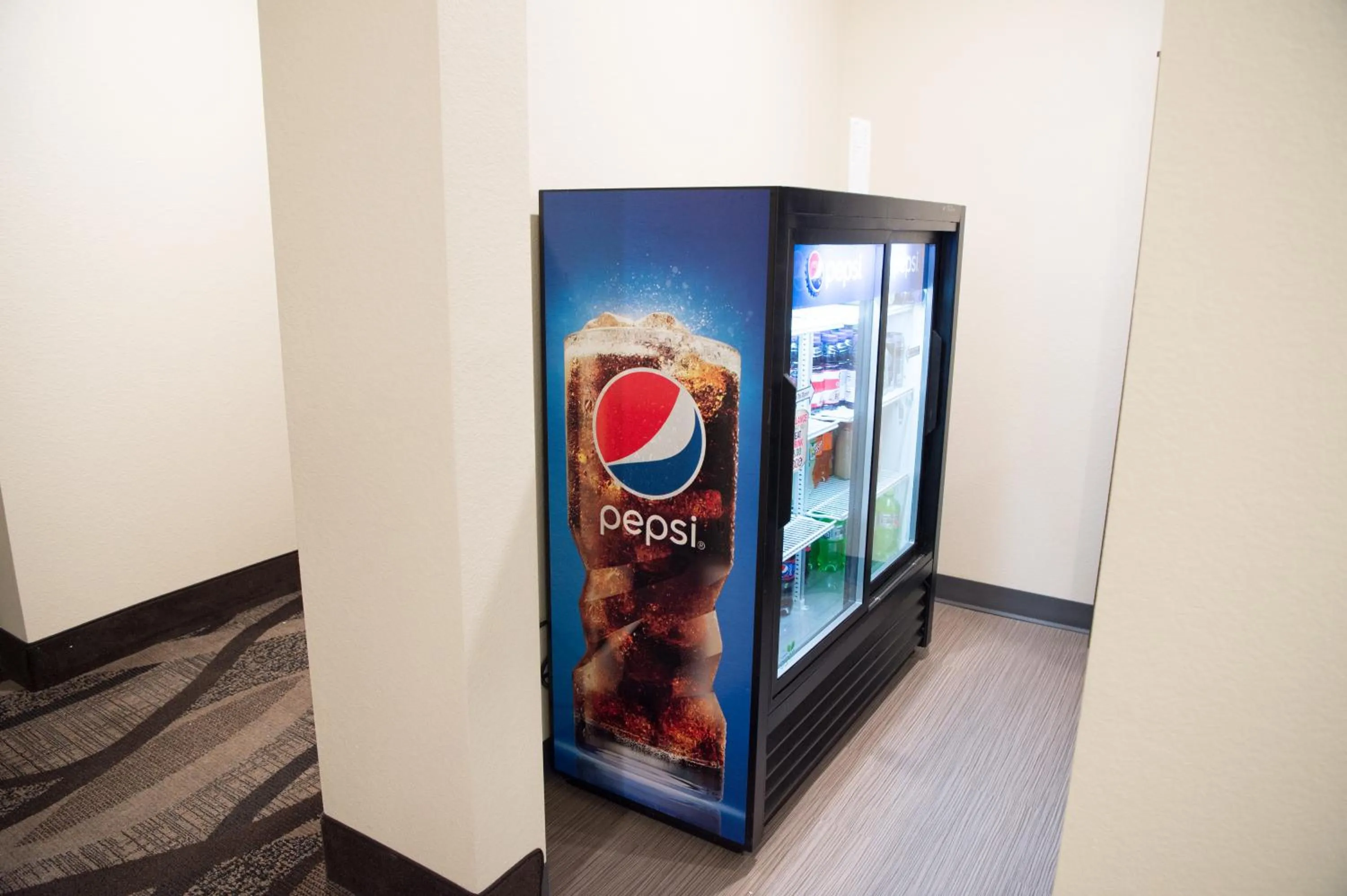 On-site shops in Cobblestone Inn & Suites - Forest City