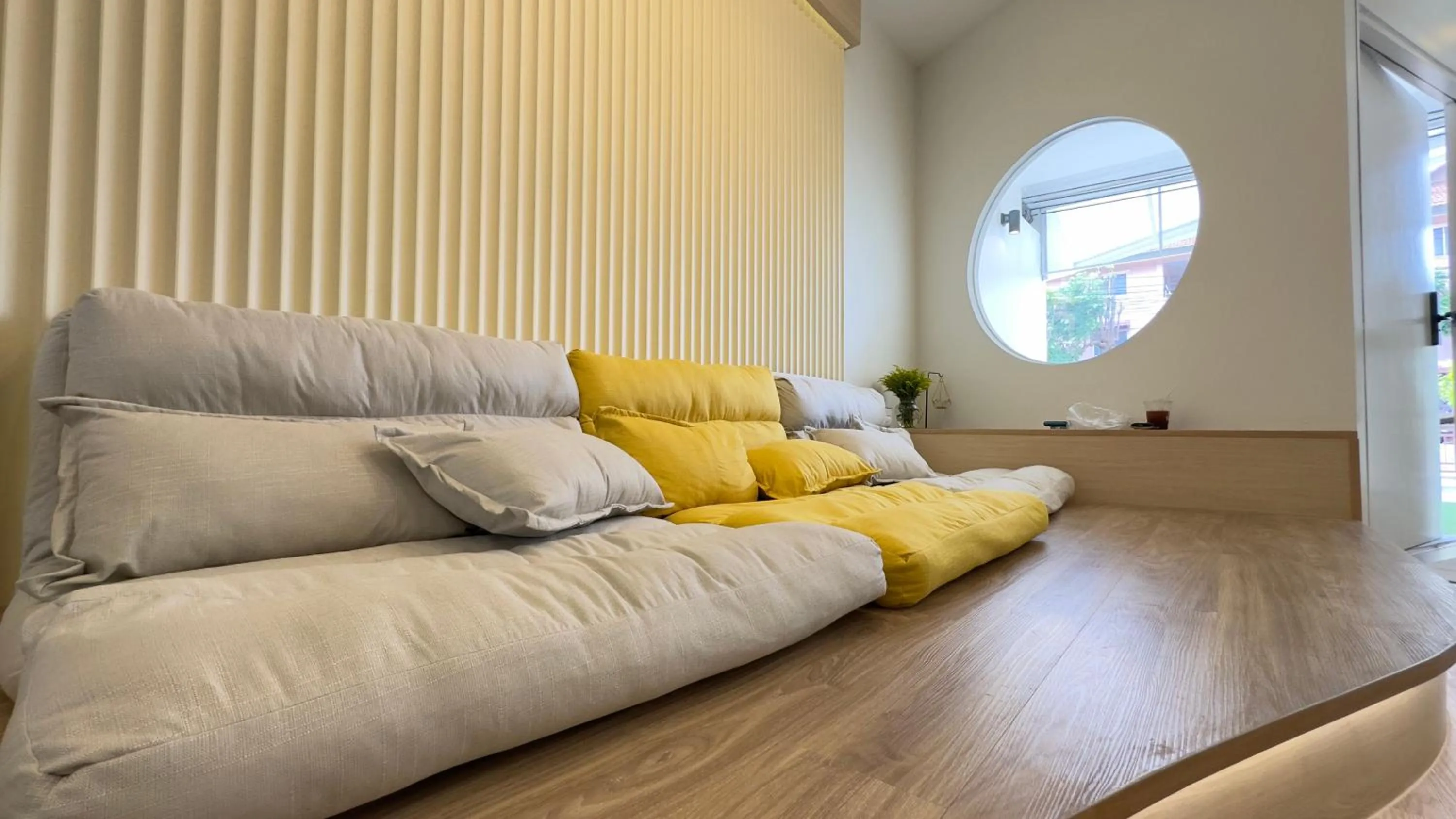 Living room in PaperPlaneCNX @ Haiya - 3 Storey Flowery Loft