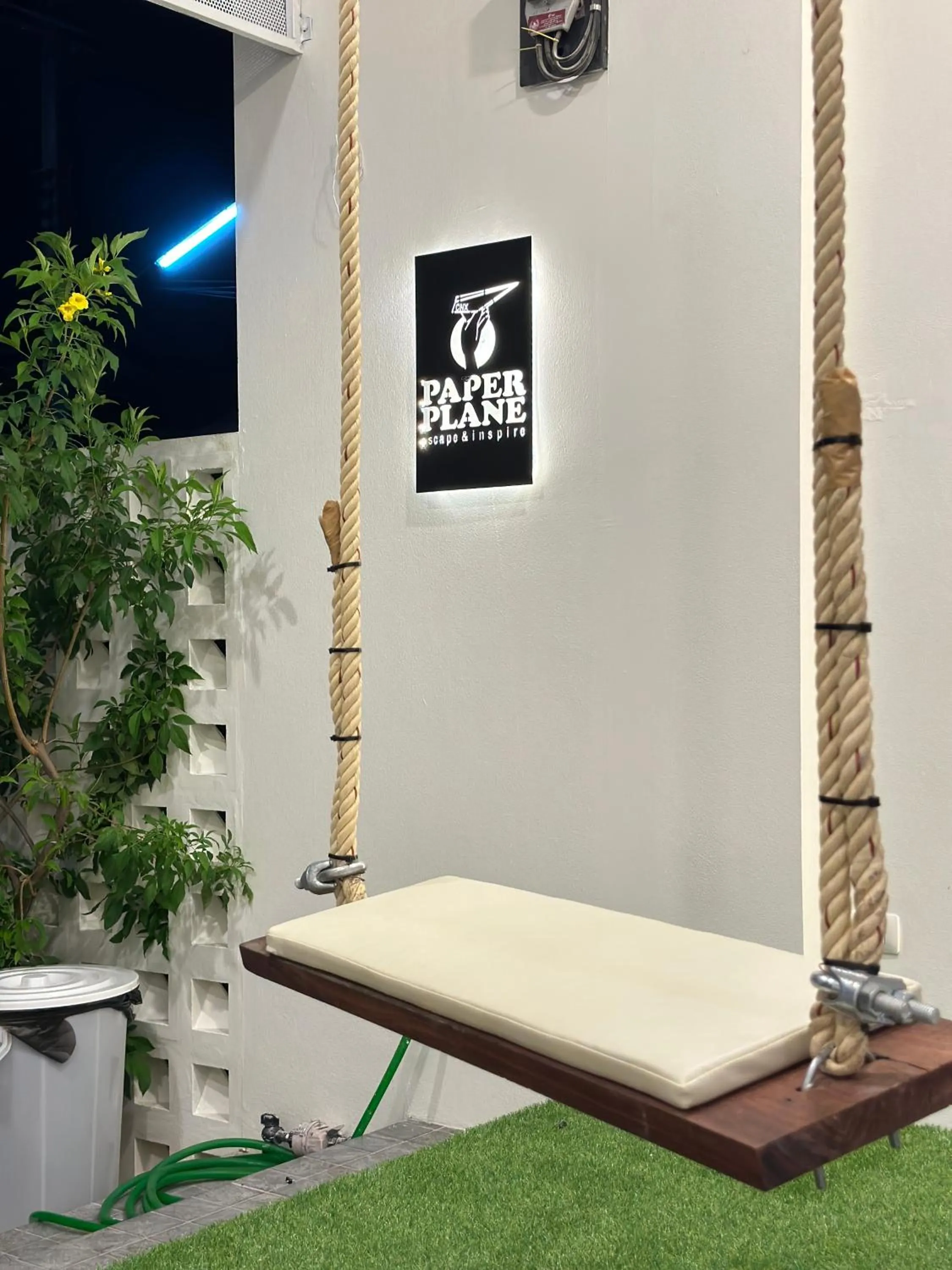 Facade/entrance in PaperPlaneCNX @ Haiya - 3 Storey Flowery Loft