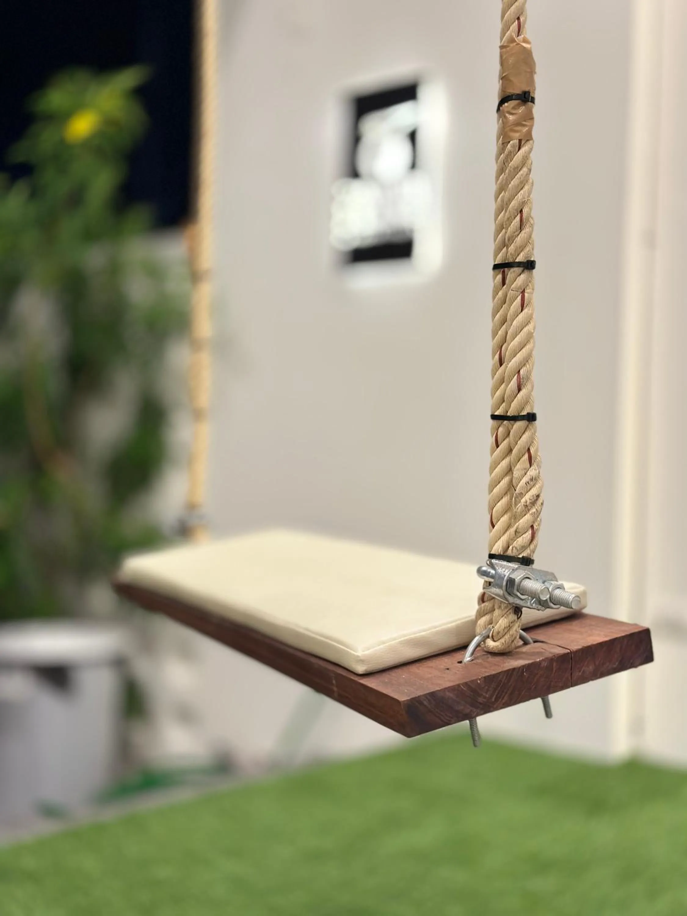 Facade/entrance in PaperPlaneCNX @ Haiya - 3 Storey Flowery Loft