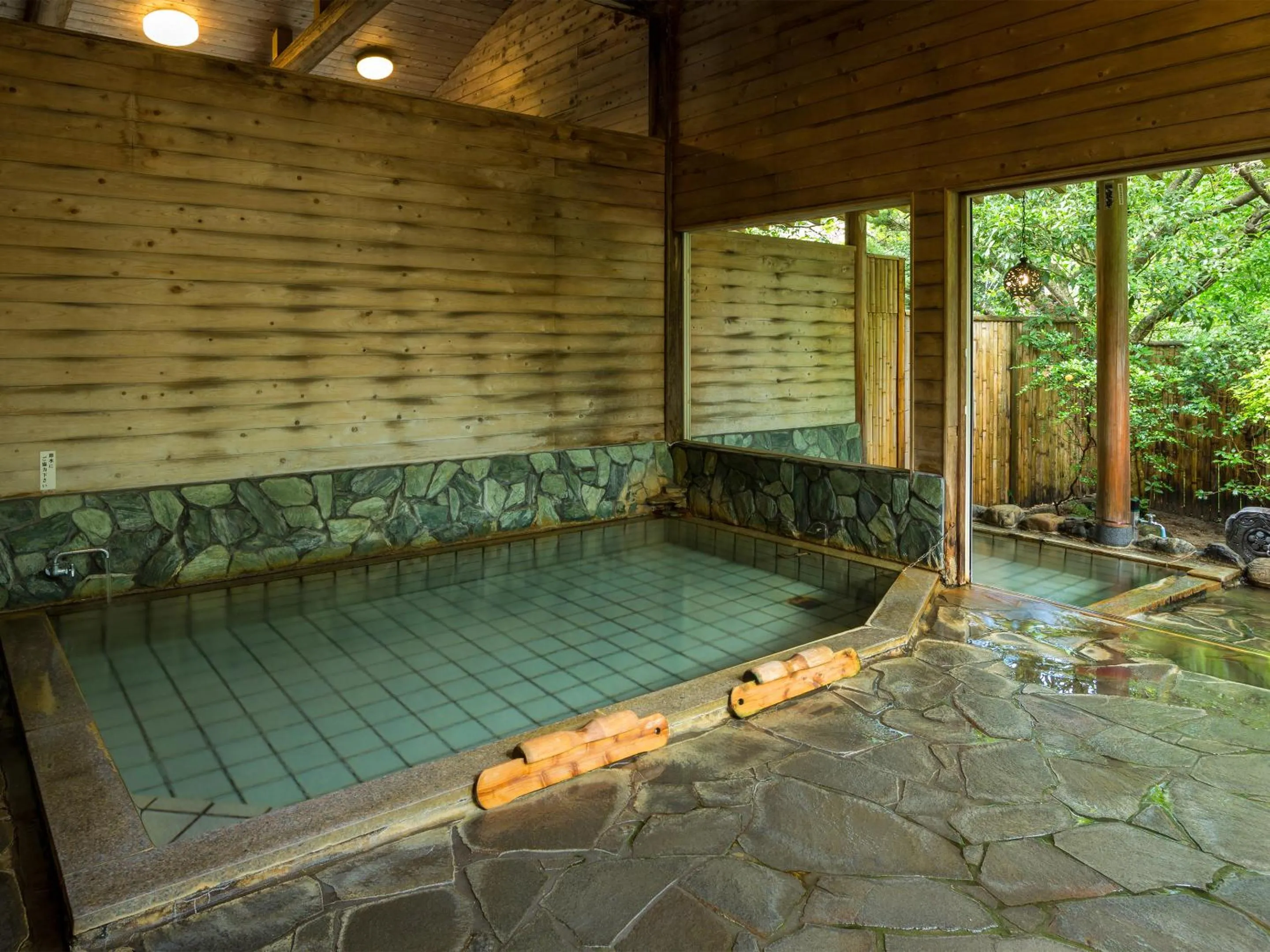 Open Air Bath in Takanosukan