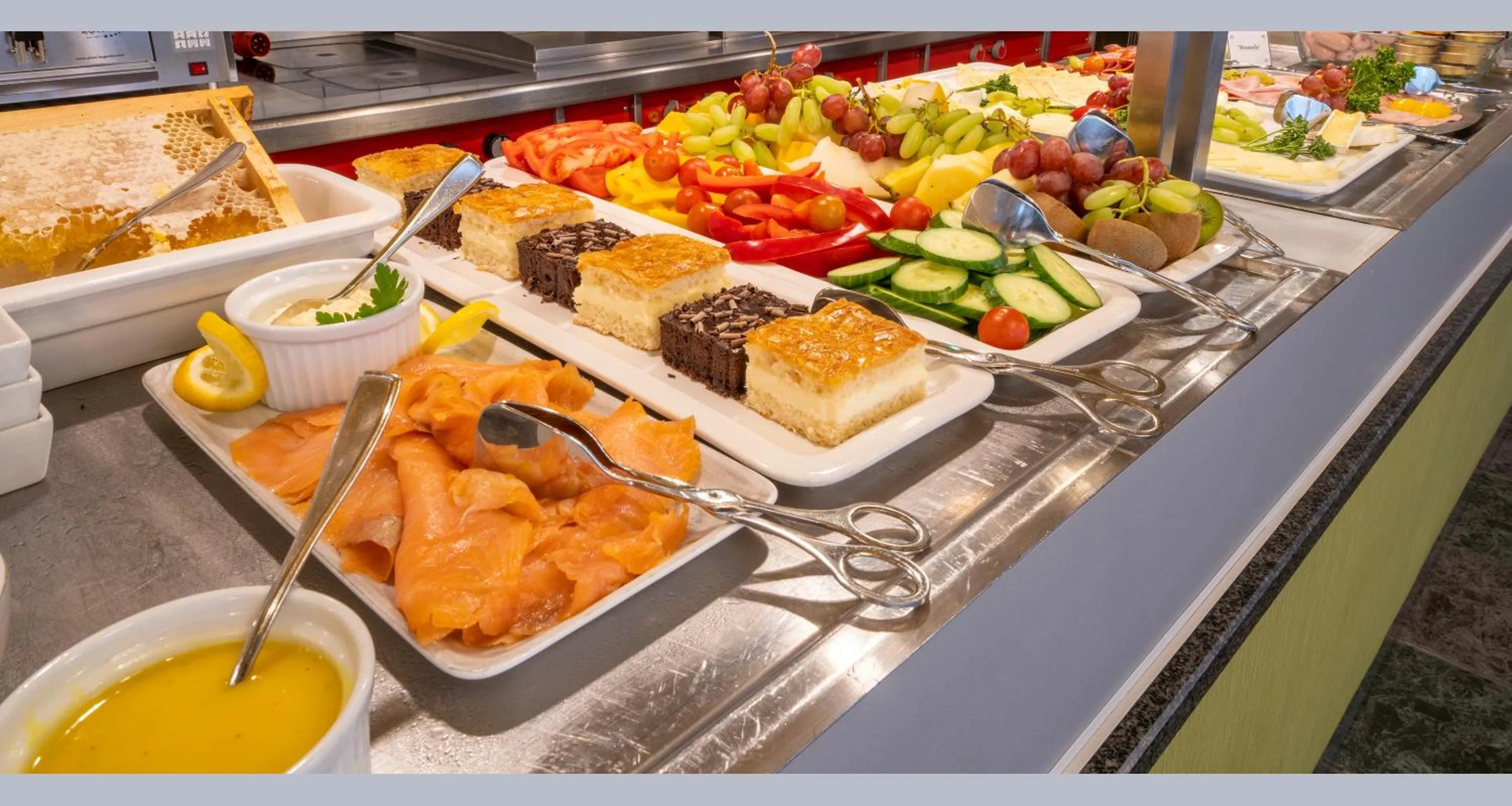 Buffet breakfast in PLAZA INN Regensburg