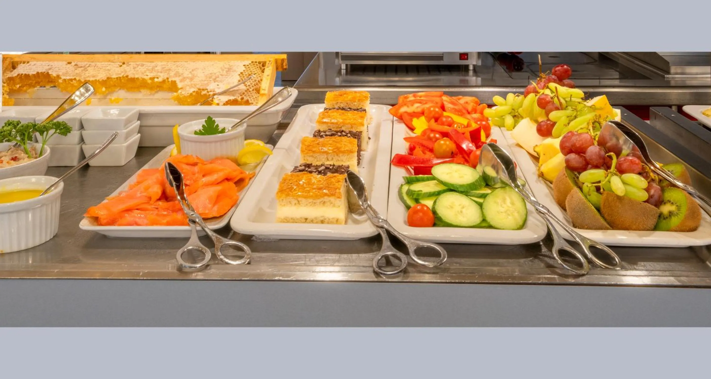 Buffet breakfast in PLAZA INN Regensburg