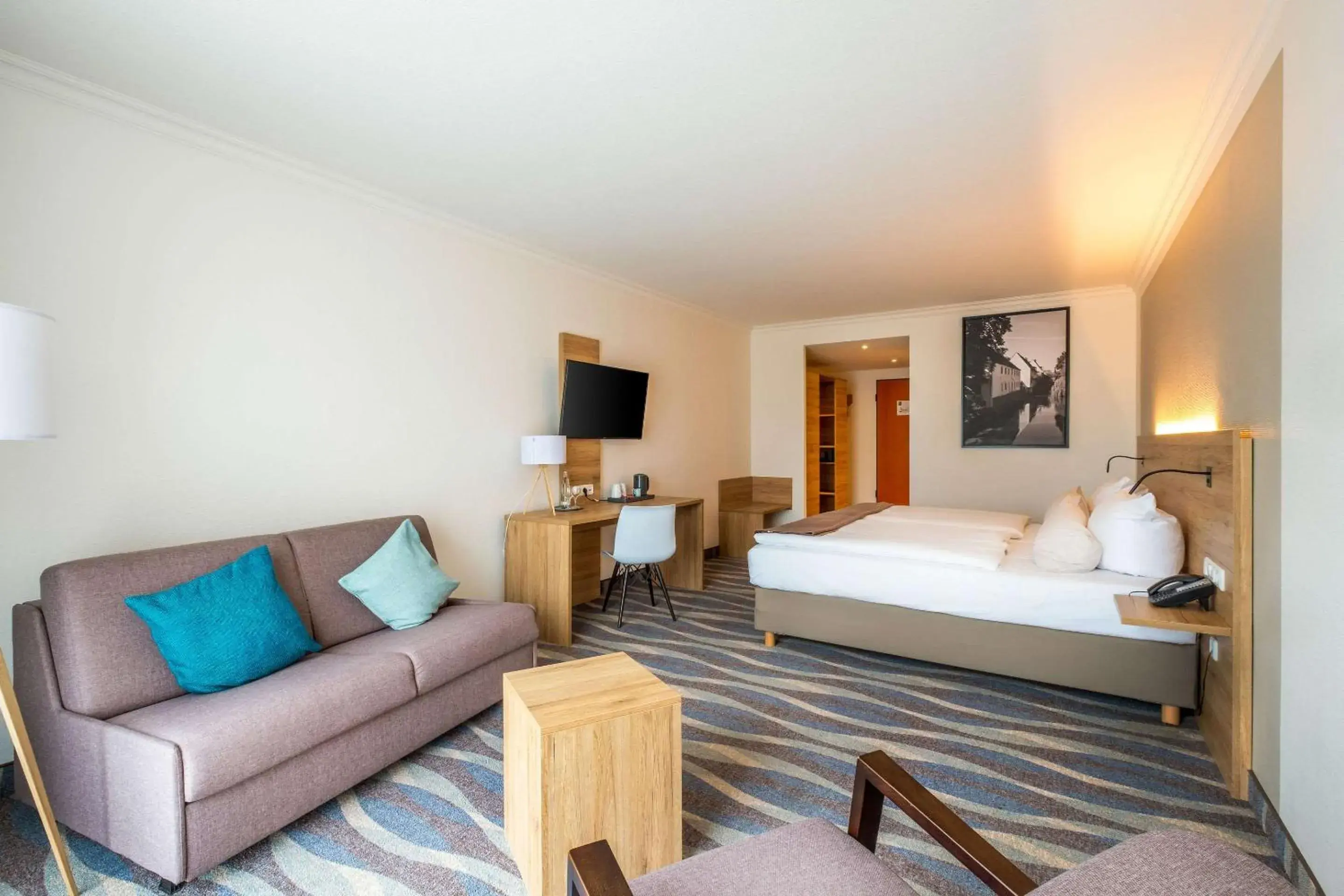 Deluxe Double Room - single occupancy in Quality Hotel Lippstadt Deluxe Double Room - single occupancy in Quality Hotel Lippstadt