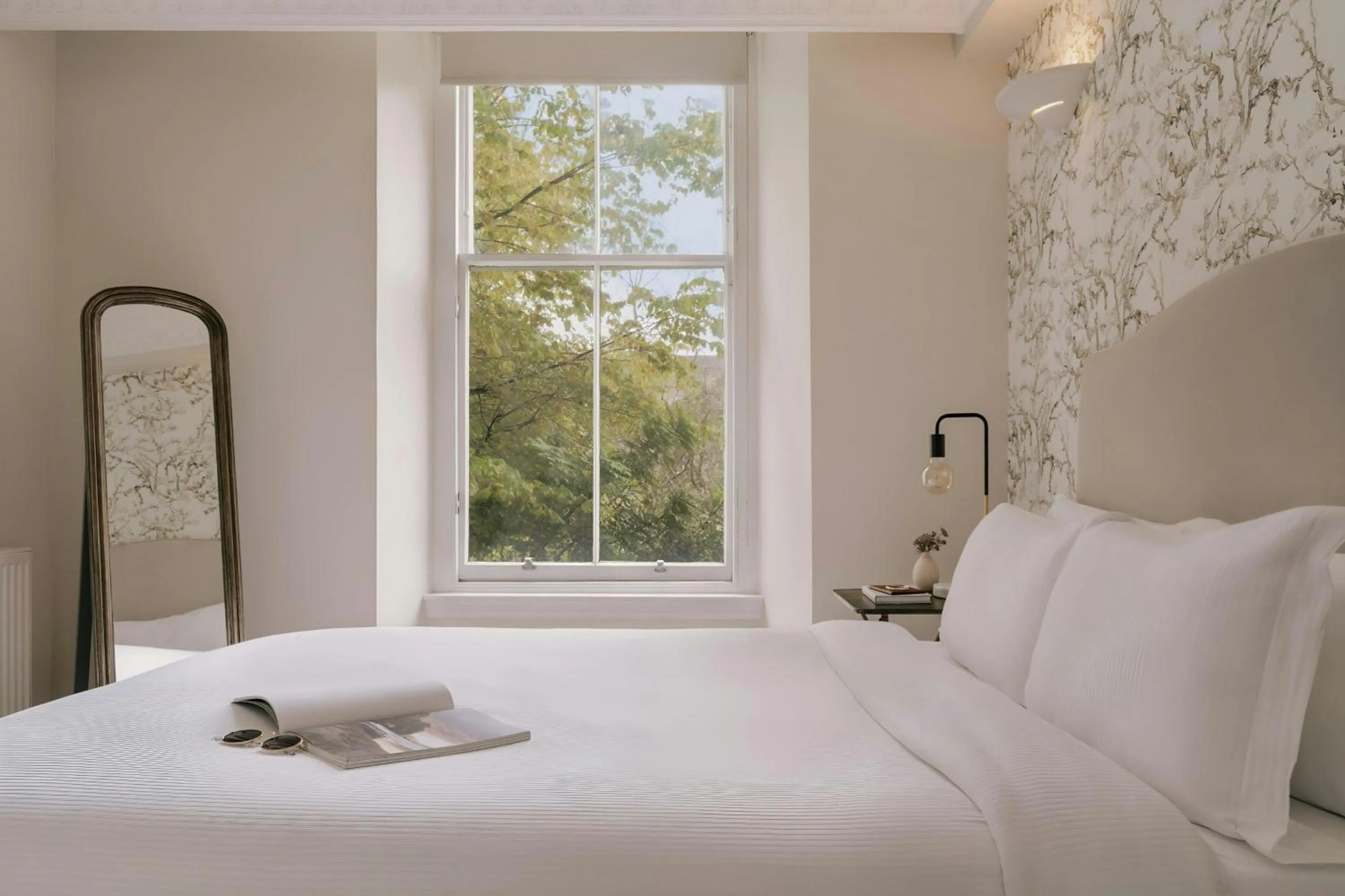 Bedroom, Bed in Sonder by Marriott Bonvoy Royal Garden Apartments New Town