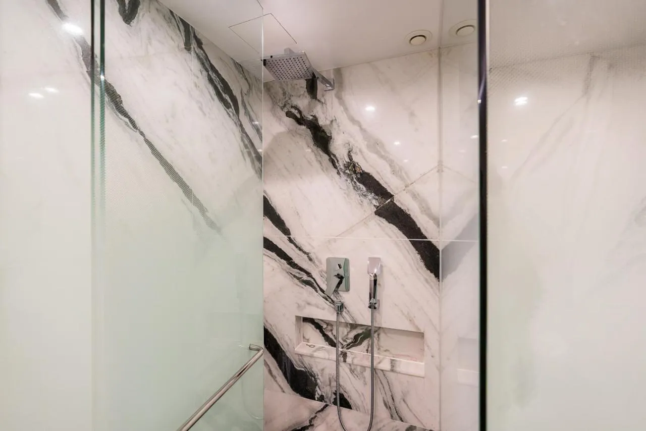 Shower in HOTEL THE MAY Jongno