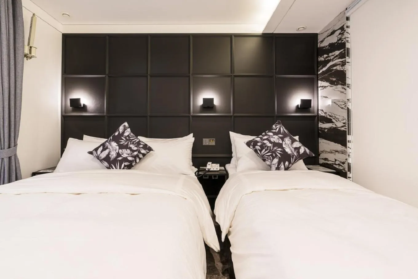 Property building, Bed in HOTEL THE MAY Jongno