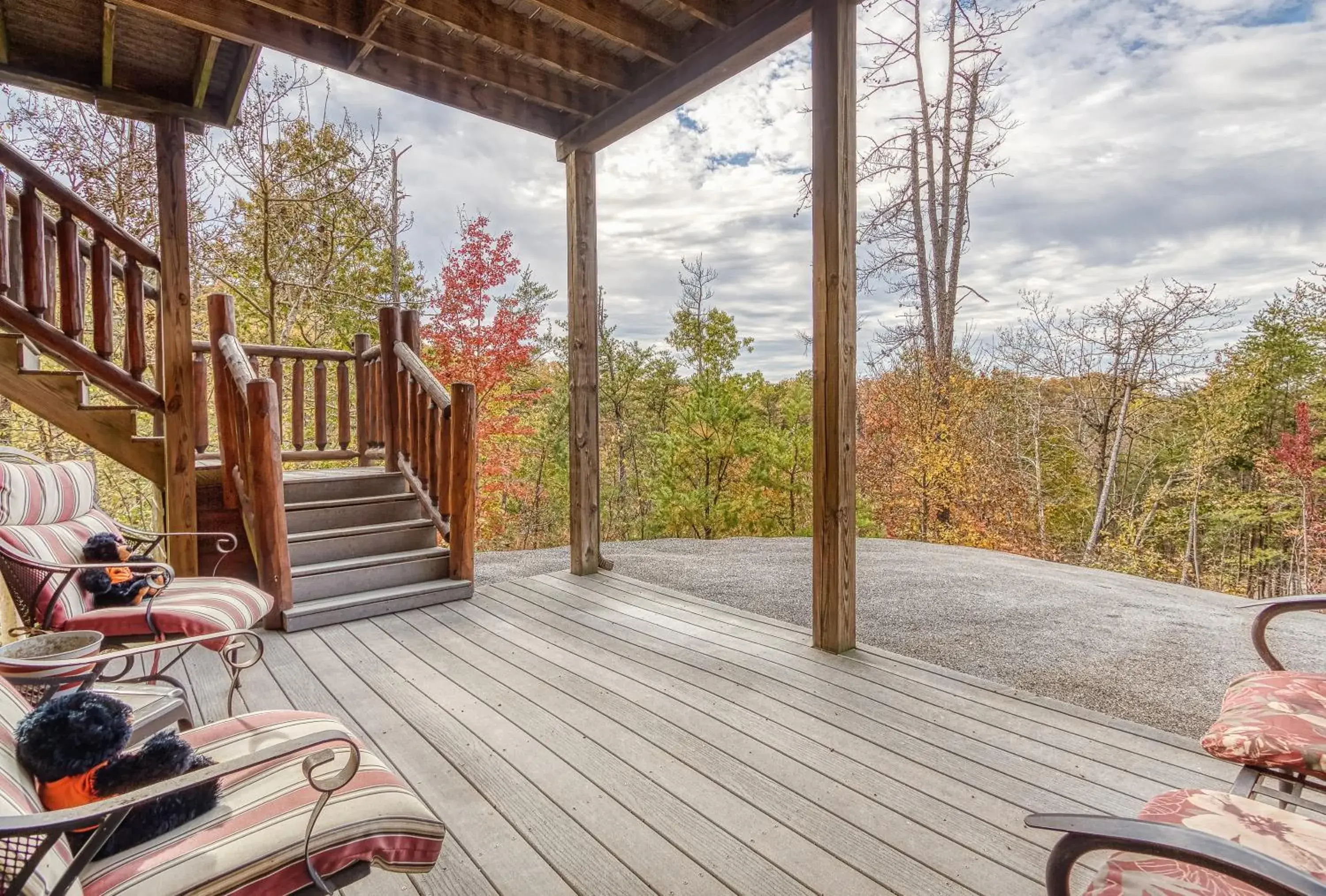 Bear Elegance - Theater Room, Secluded, Heart Shaped Tub!!! Bear Elegance - Theater Room, Secluded, Heart Shaped Tub!!!