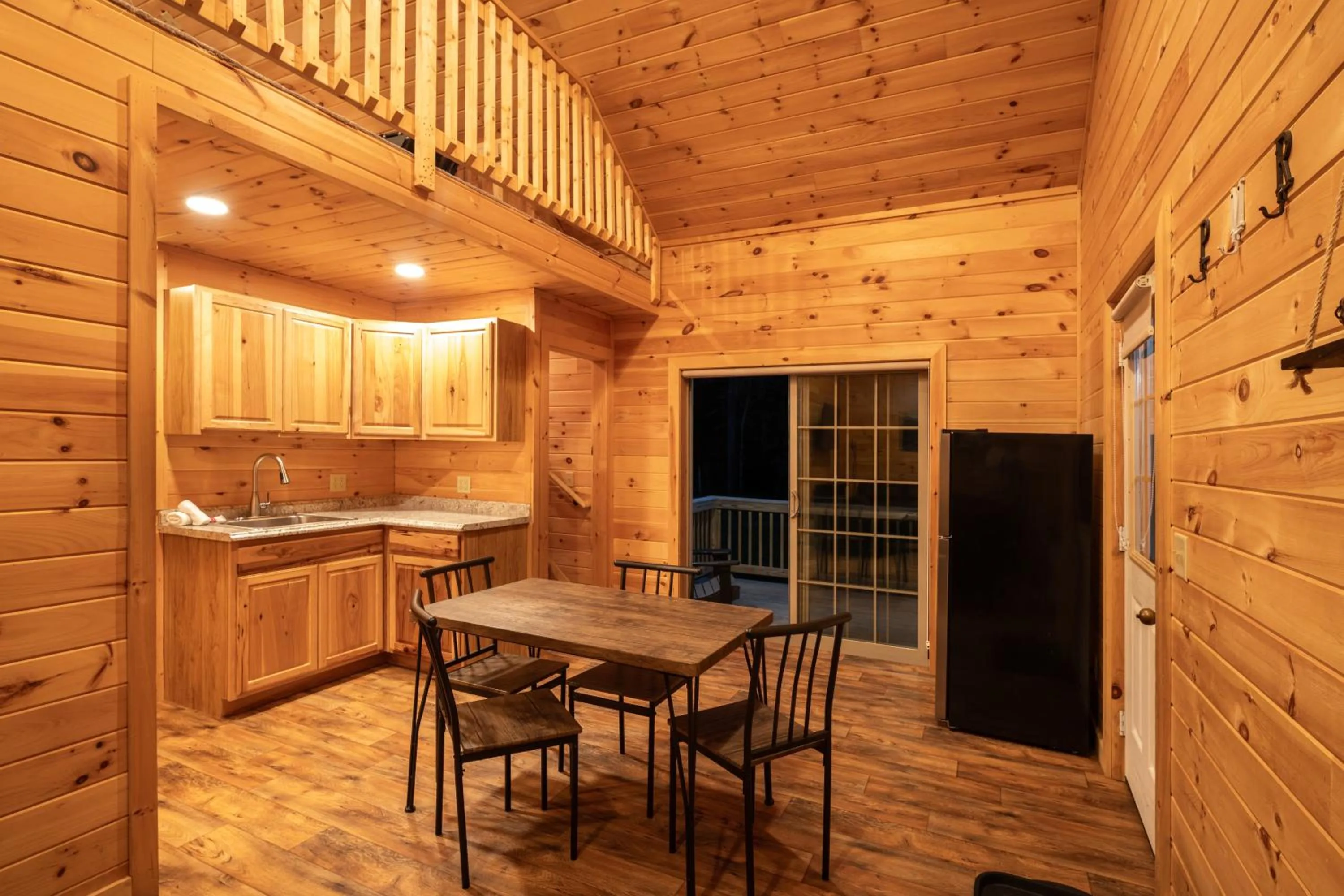 Dining area in Presidential Mountain Resort