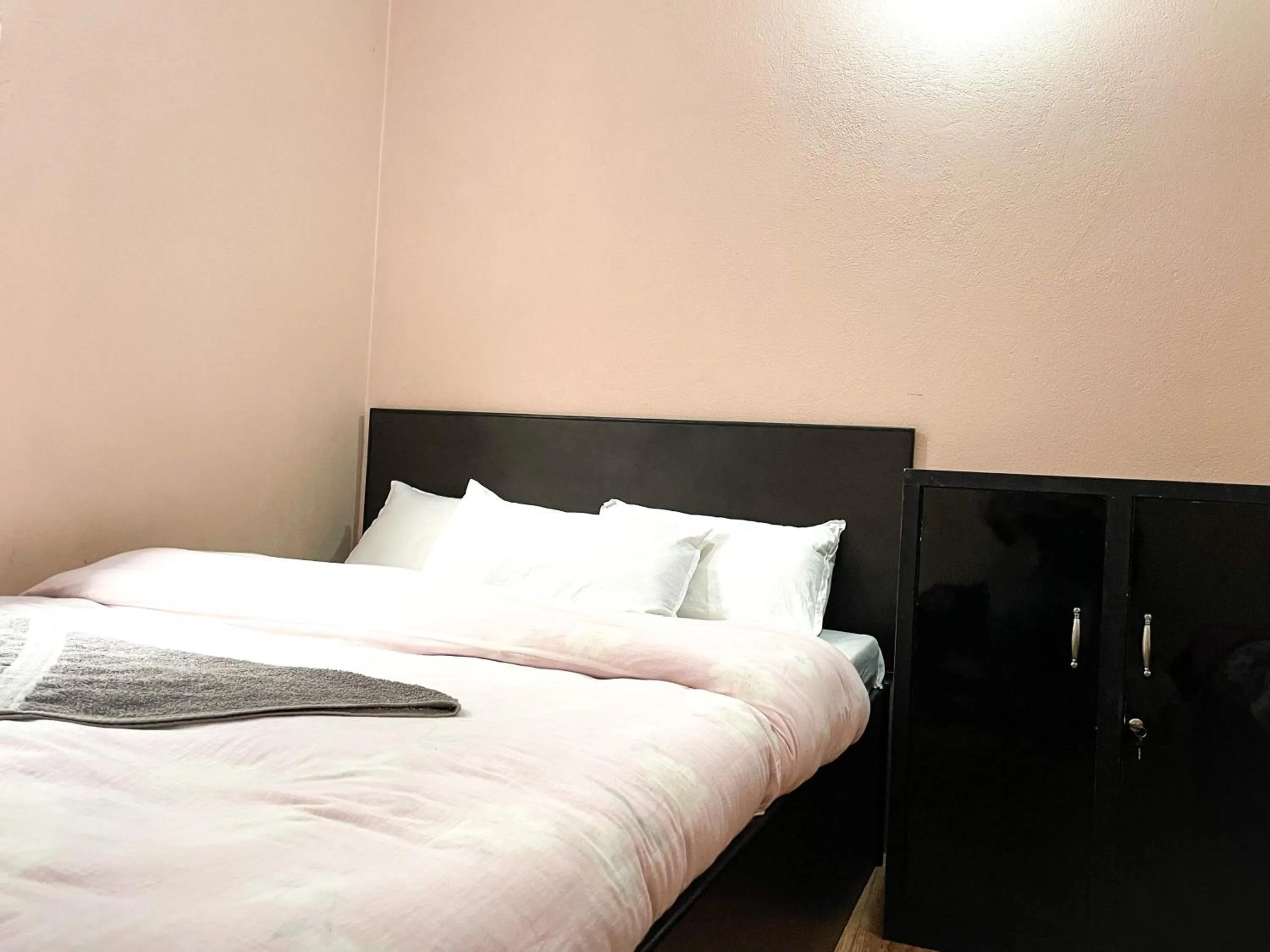 Bed in Yuriko Guest House