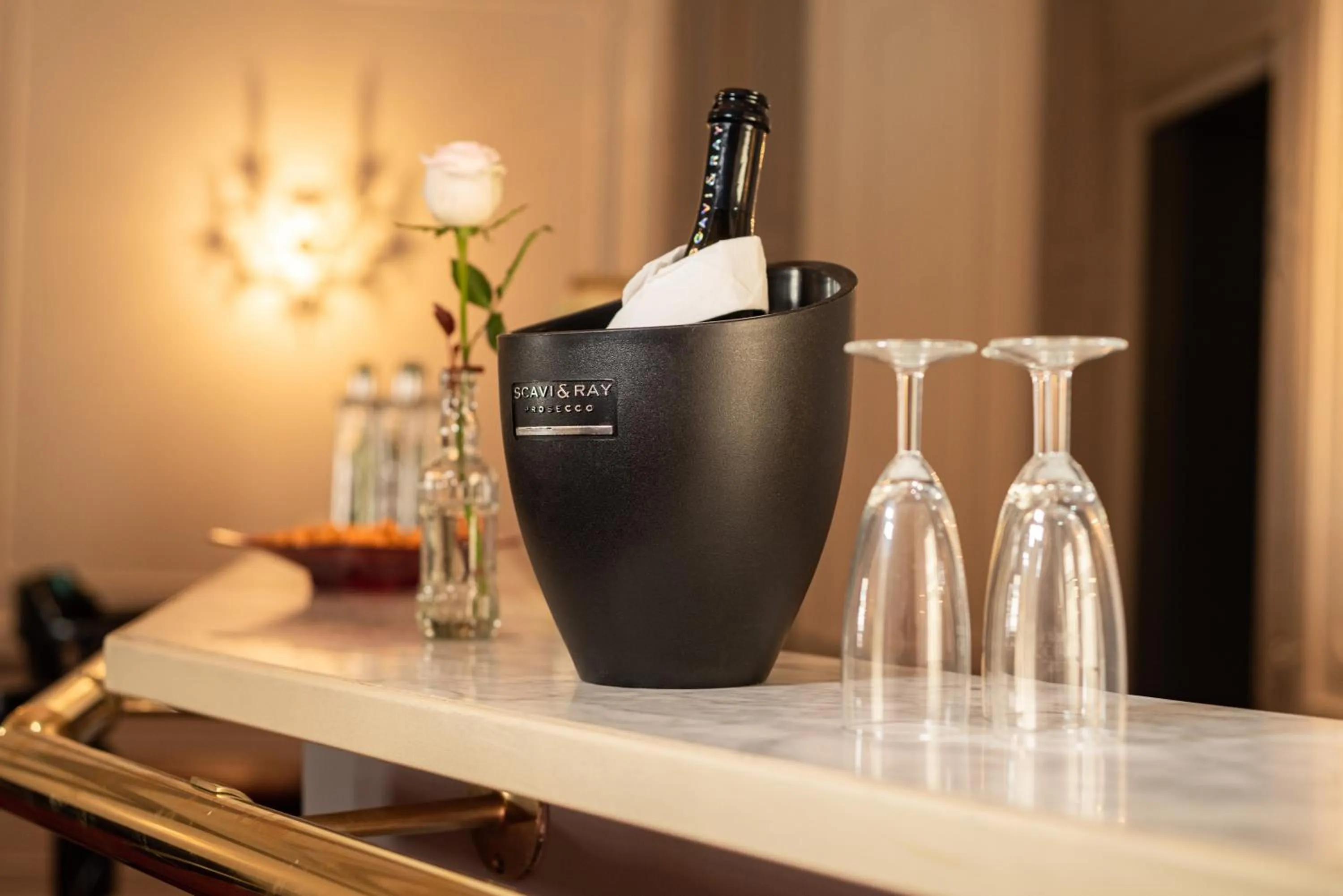 Lounge or bar in acom Hotel Berlin Kurfürstendamm