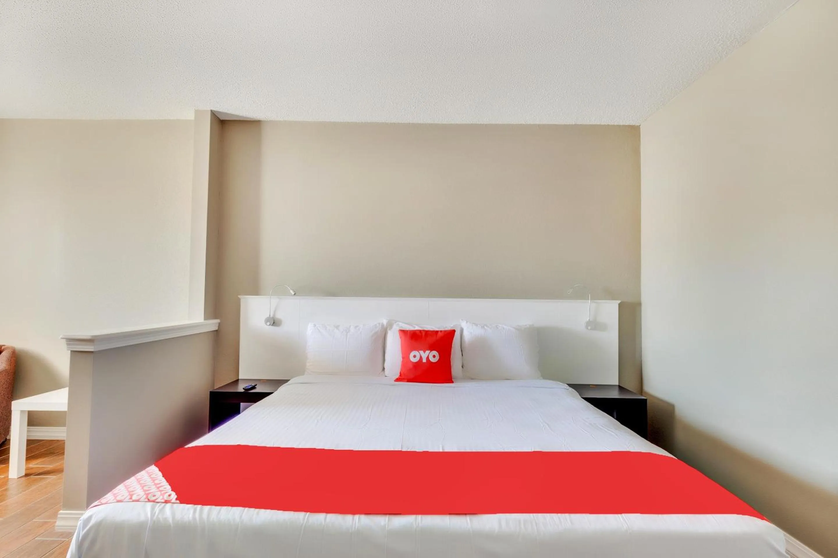 Bedroom, Bed in OYO Hotel Elk City OK Route 66