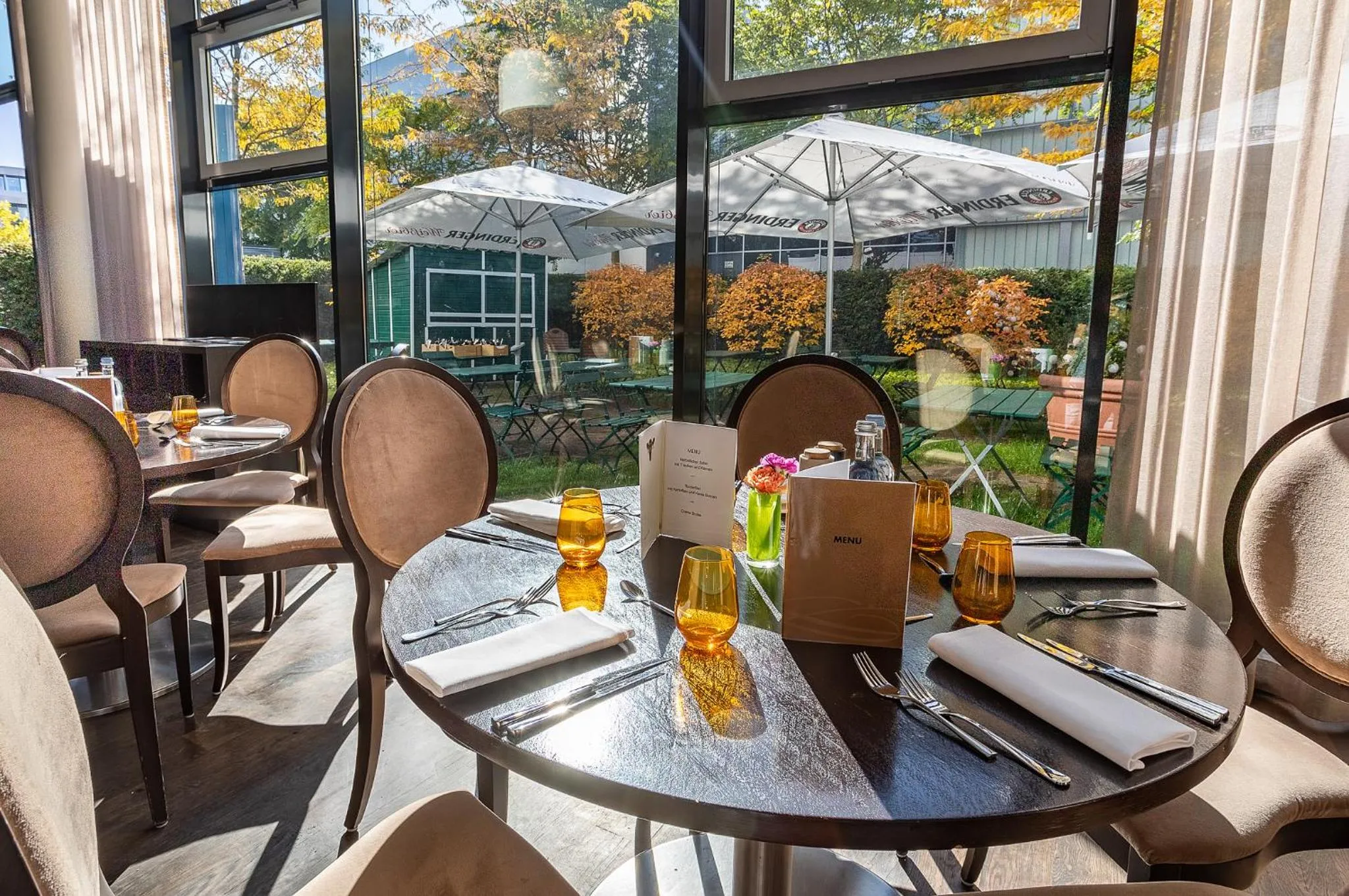 Restaurant/places to eat in Rilano 24/7 Hotel München