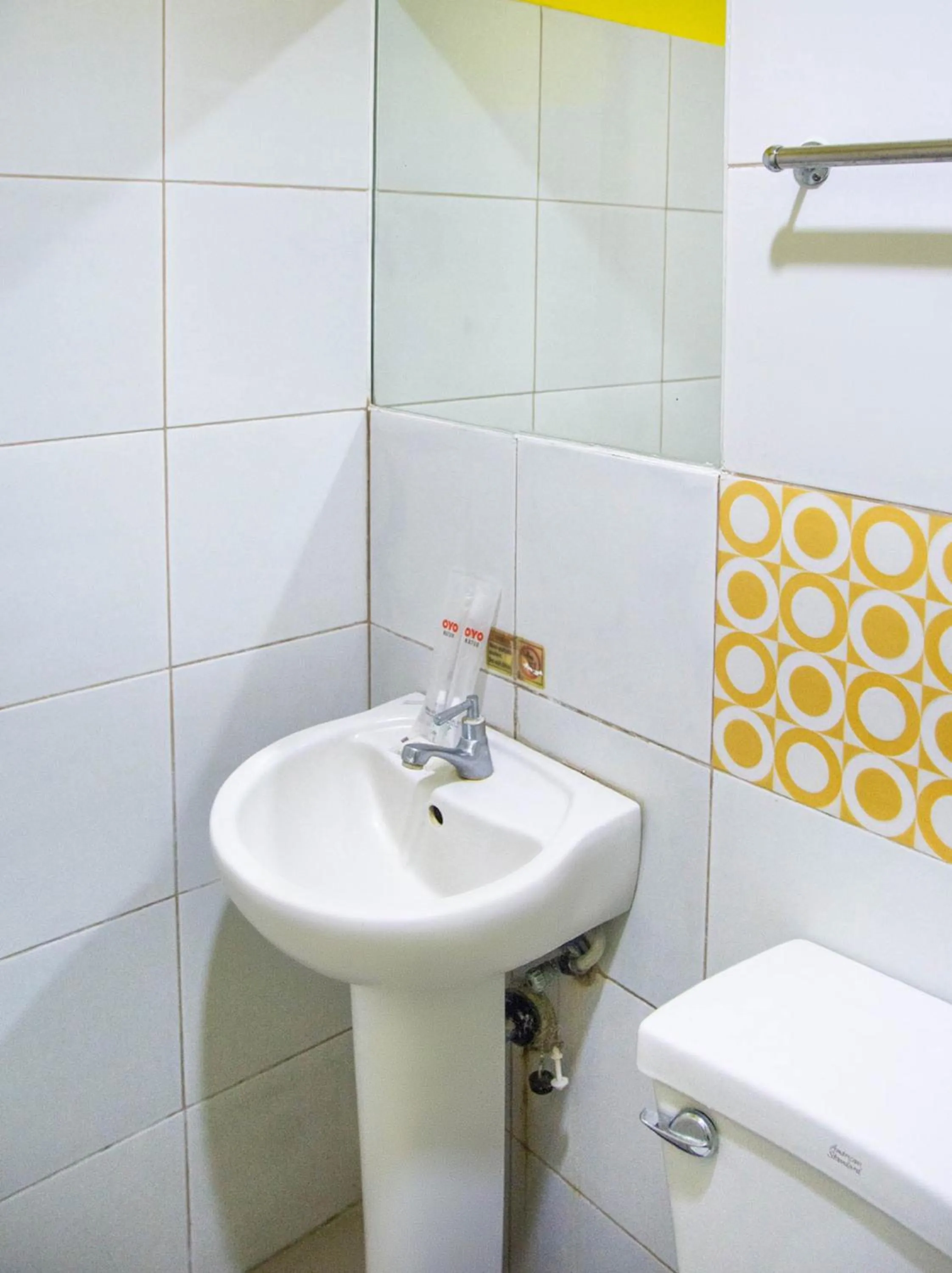 Bathroom in Negrense Suites