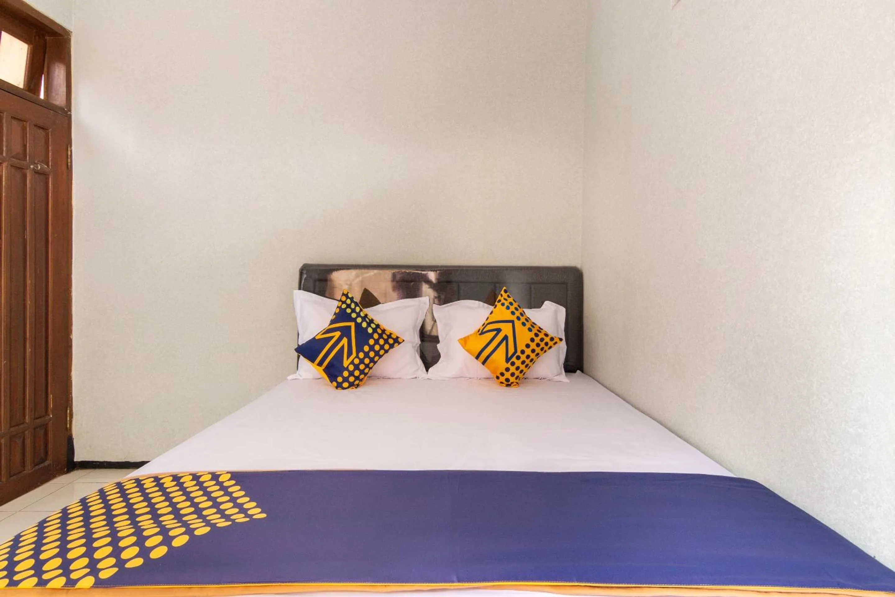 Bedroom, Bed in Hotel O Safira Family Residence Syariah