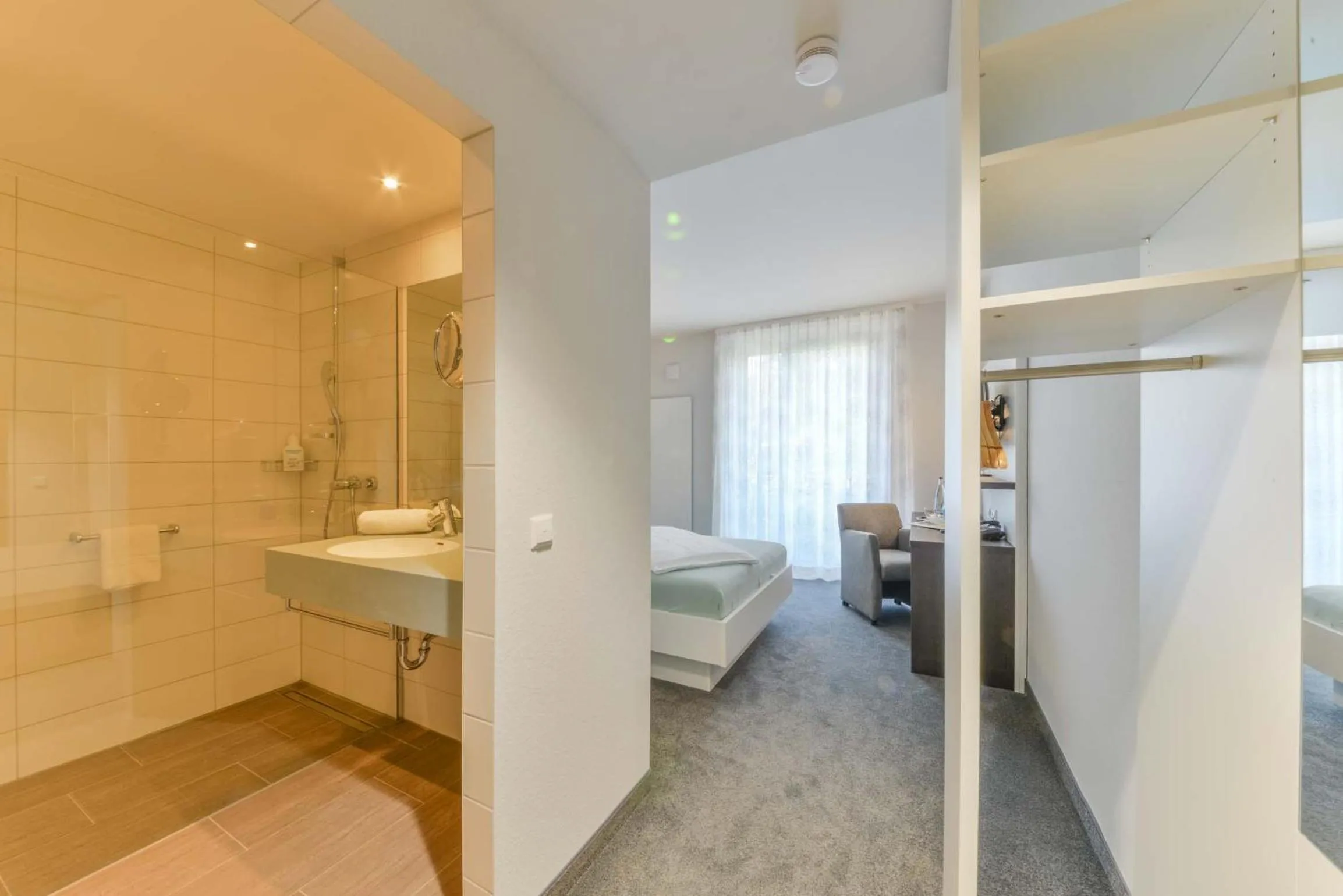 Decorative detail, Bed in ateckhotel Kirchheim/Teck