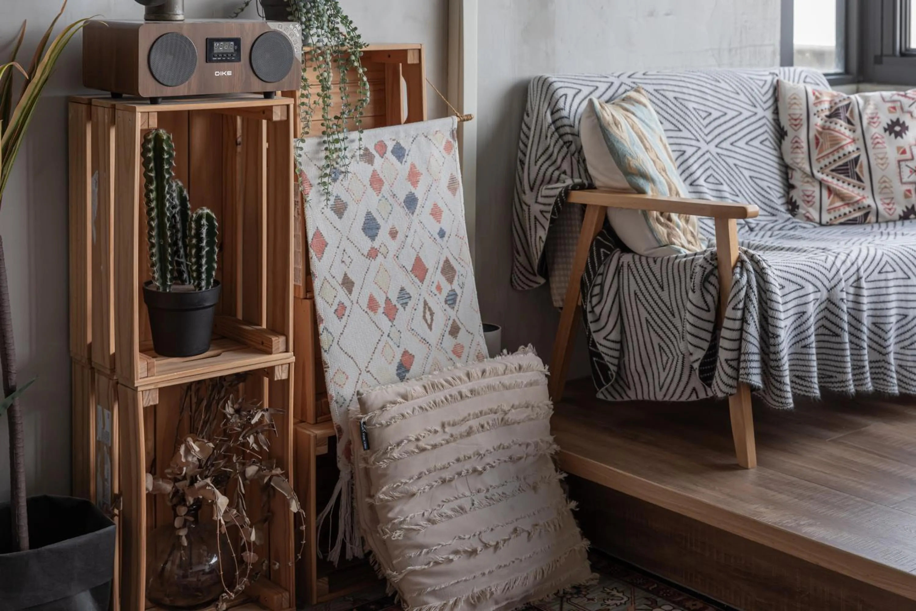 Seating area, Bed in Jiufen The Ocean Theory