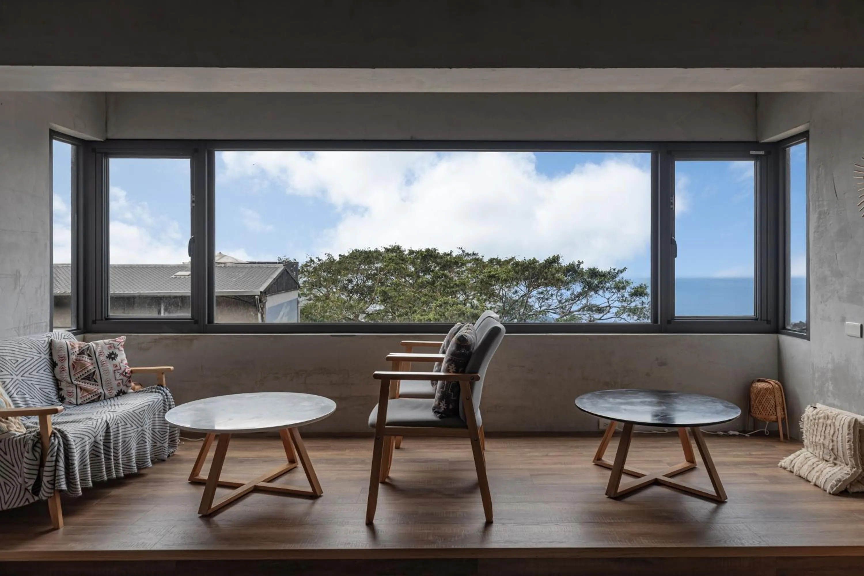Living room in Jiufen The Ocean Theory