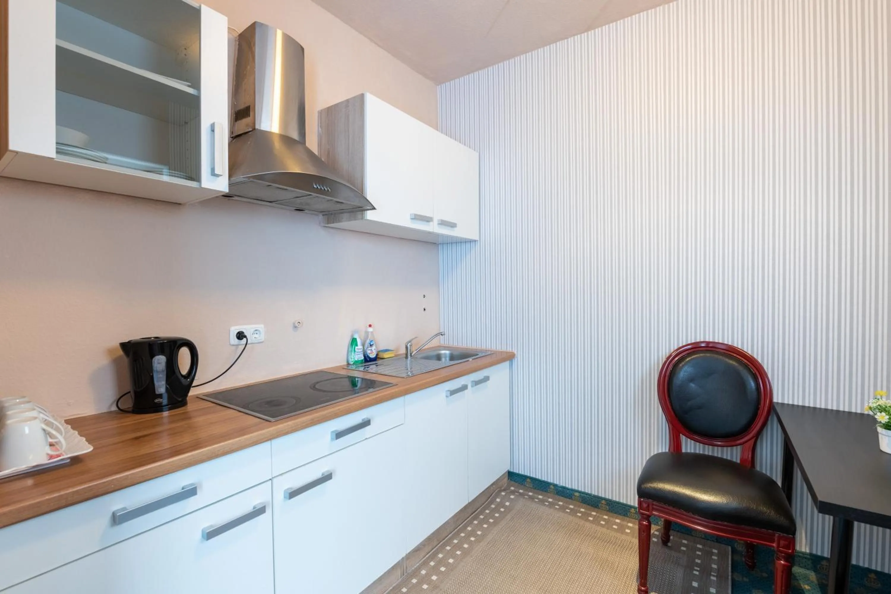 Kitchen or kitchenette in Hotel Königshof The Arthouse