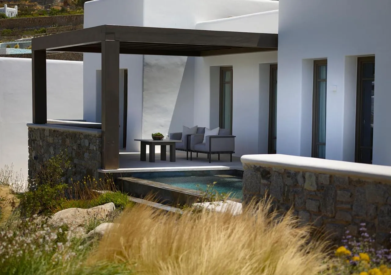 Balcony/Terrace in Bonzoe Suites & Villas