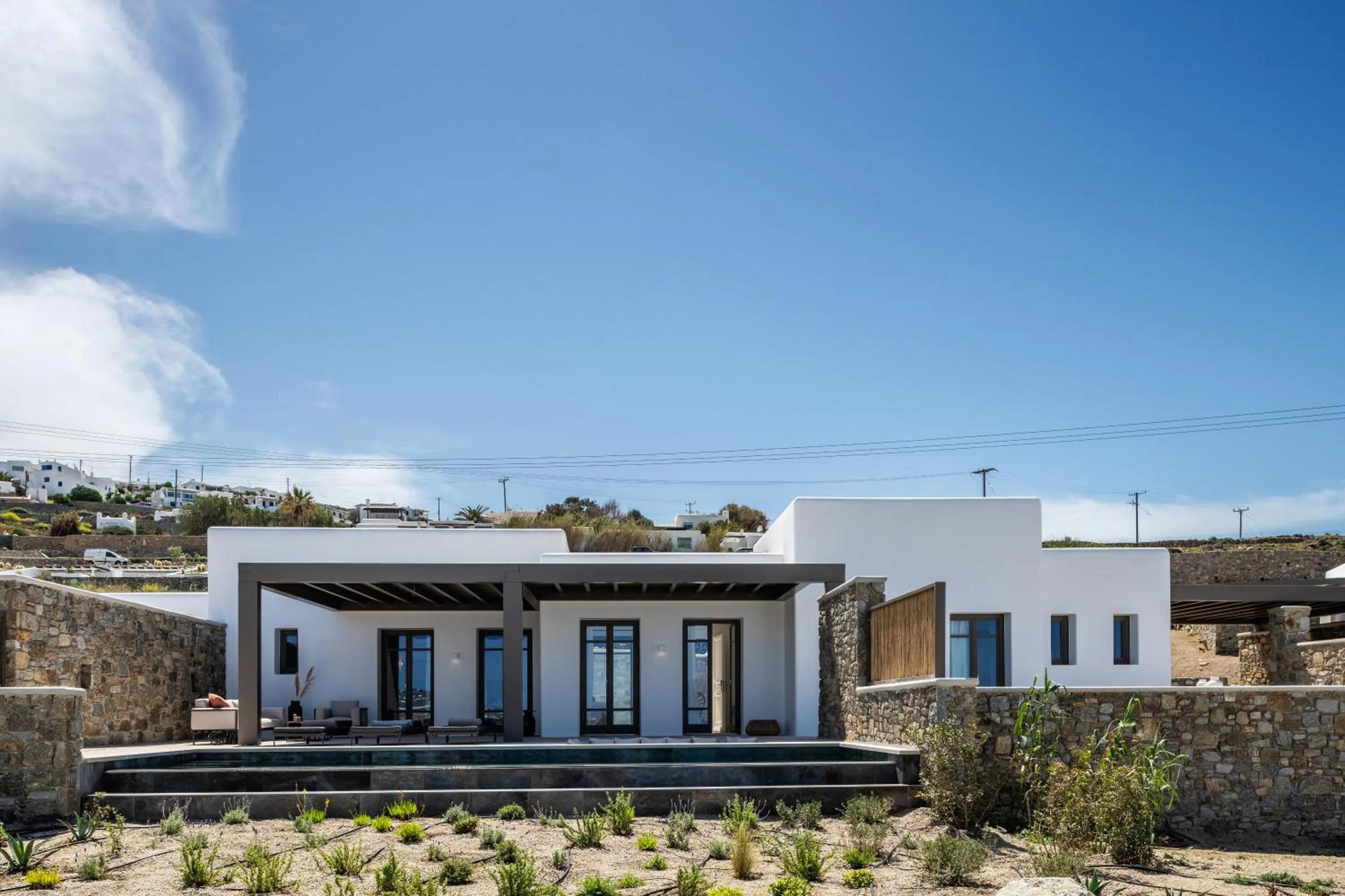 Property building in Bonzoe Suites & Villas