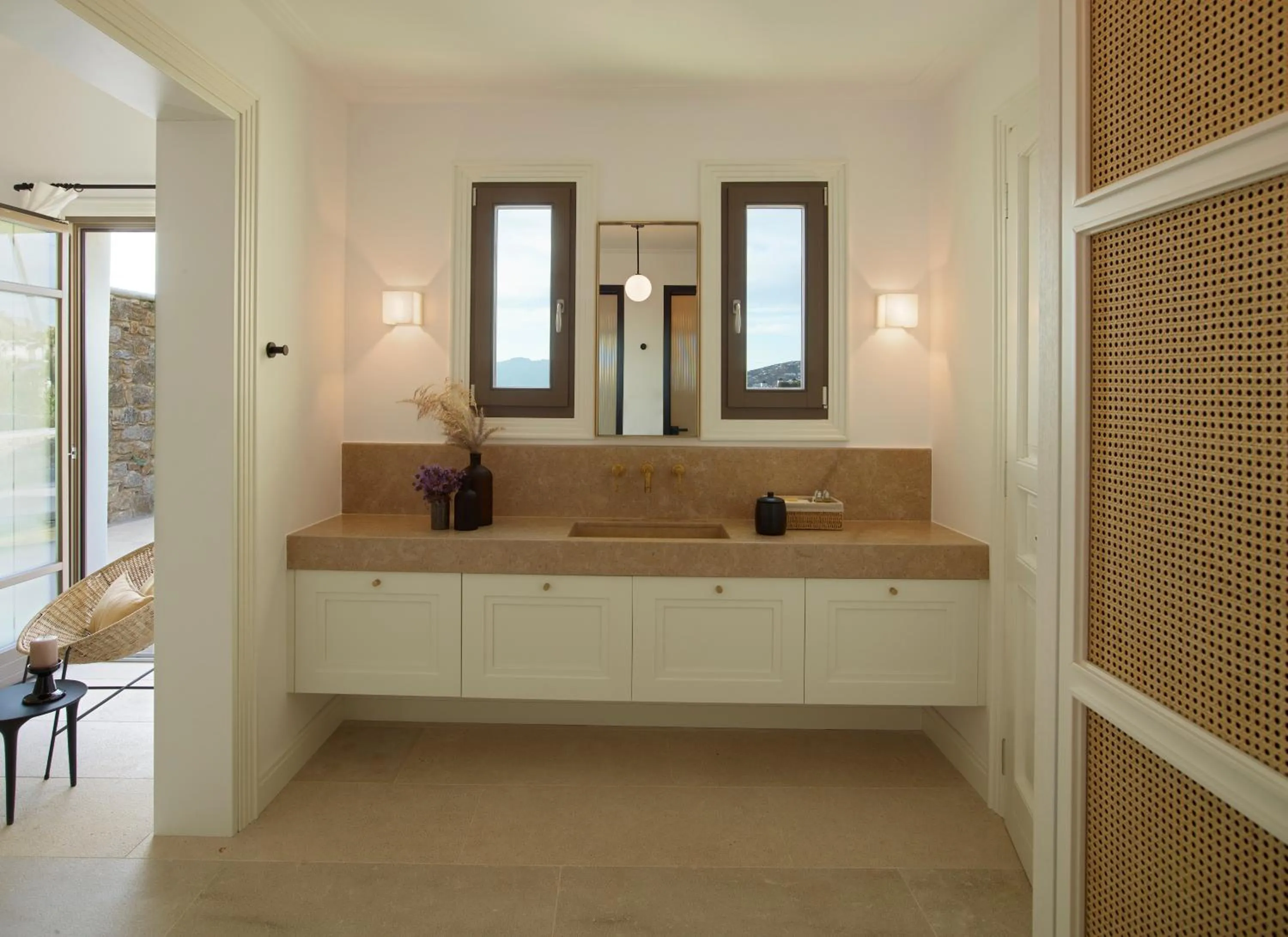Bathroom in Bonzoe Suites & Villas
