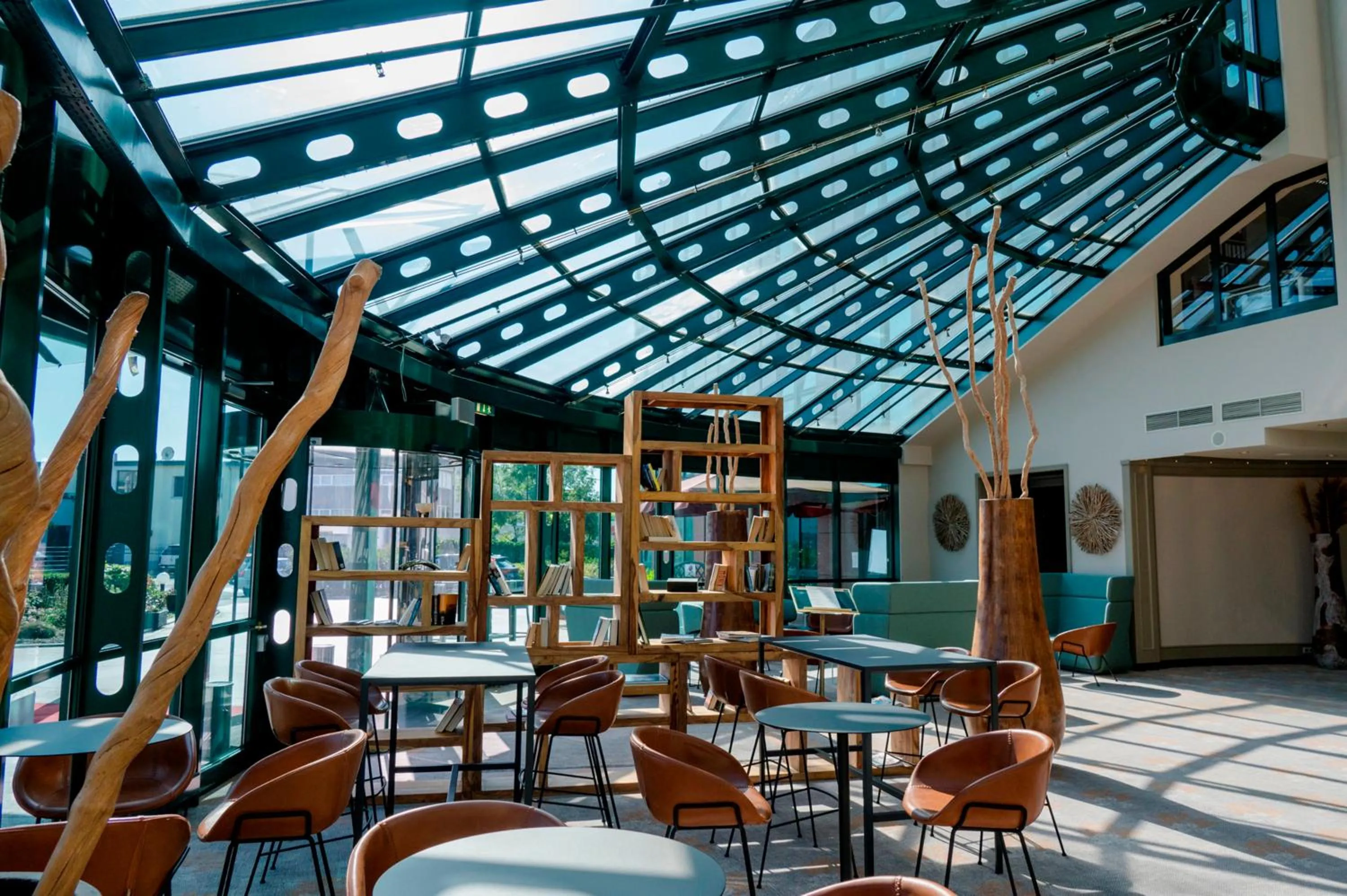 Restaurant/places to eat in Hotel Amadeus Frankfurt