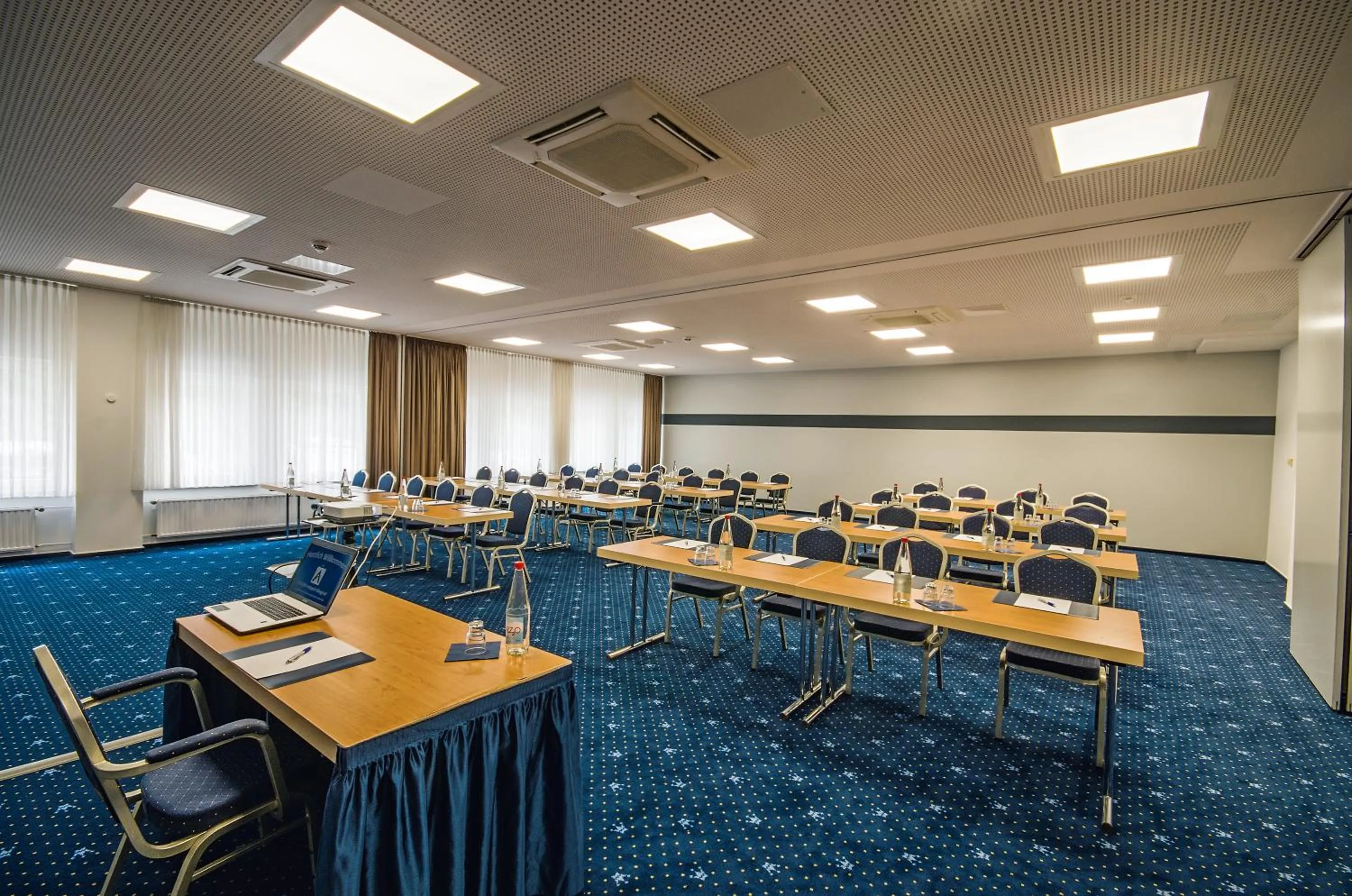 Meeting/conference room in AVALON Hotelpark Königshof