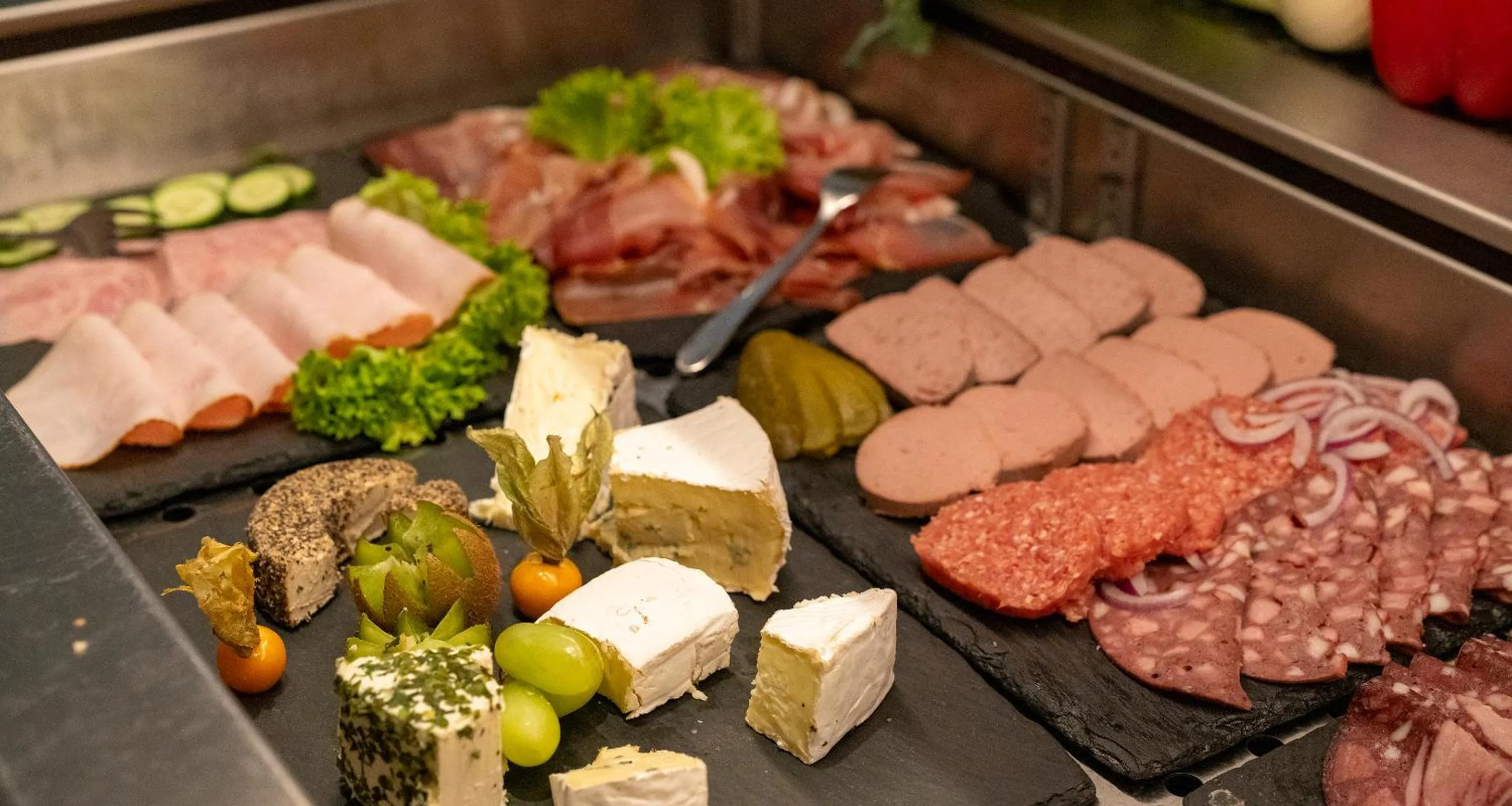 Buffet breakfast in Sure Hotel by Best Western Hilden-Düsseldorf