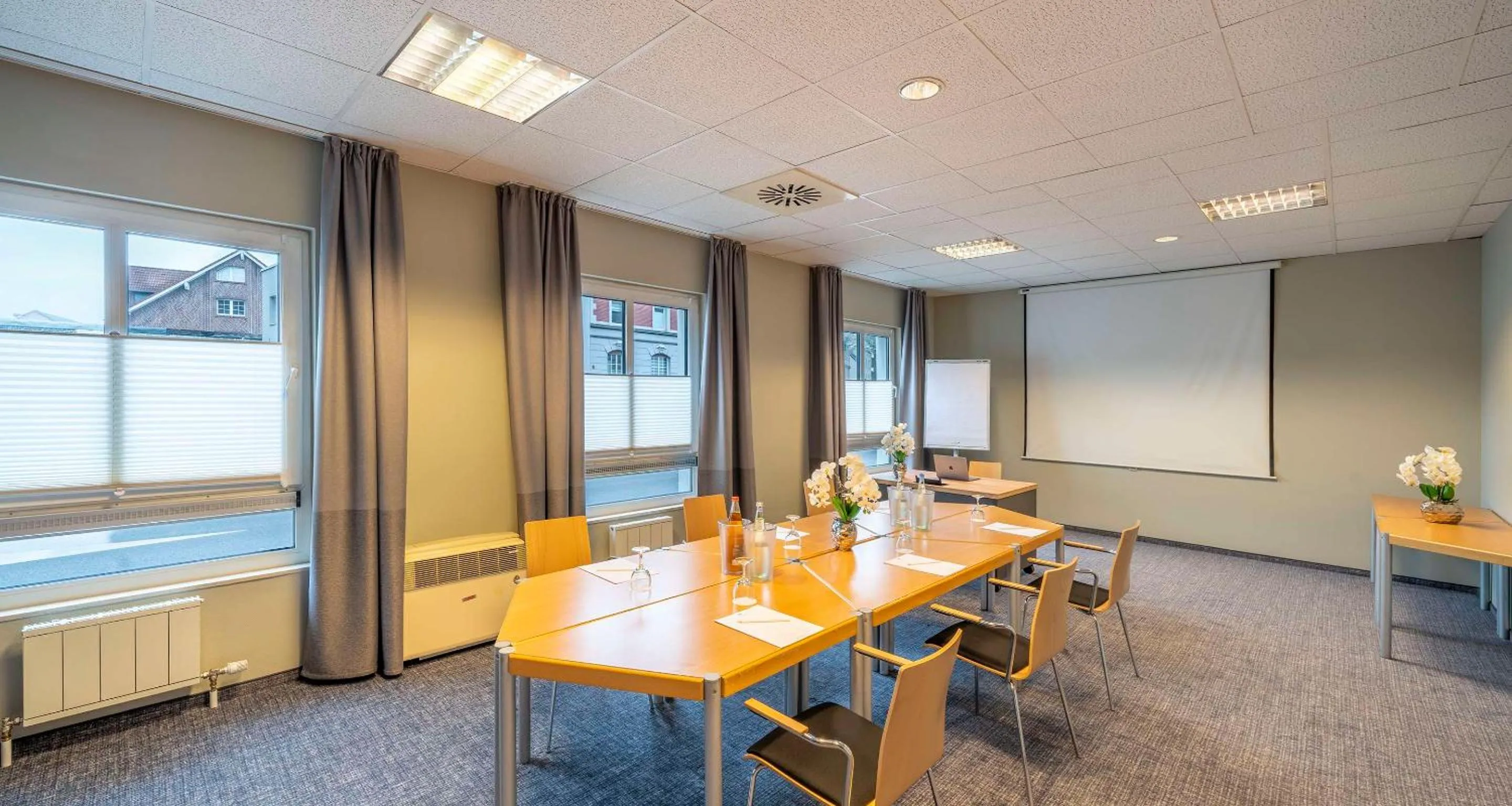 Meeting/conference room in Sure Hotel by Best Western Hilden-Düsseldorf