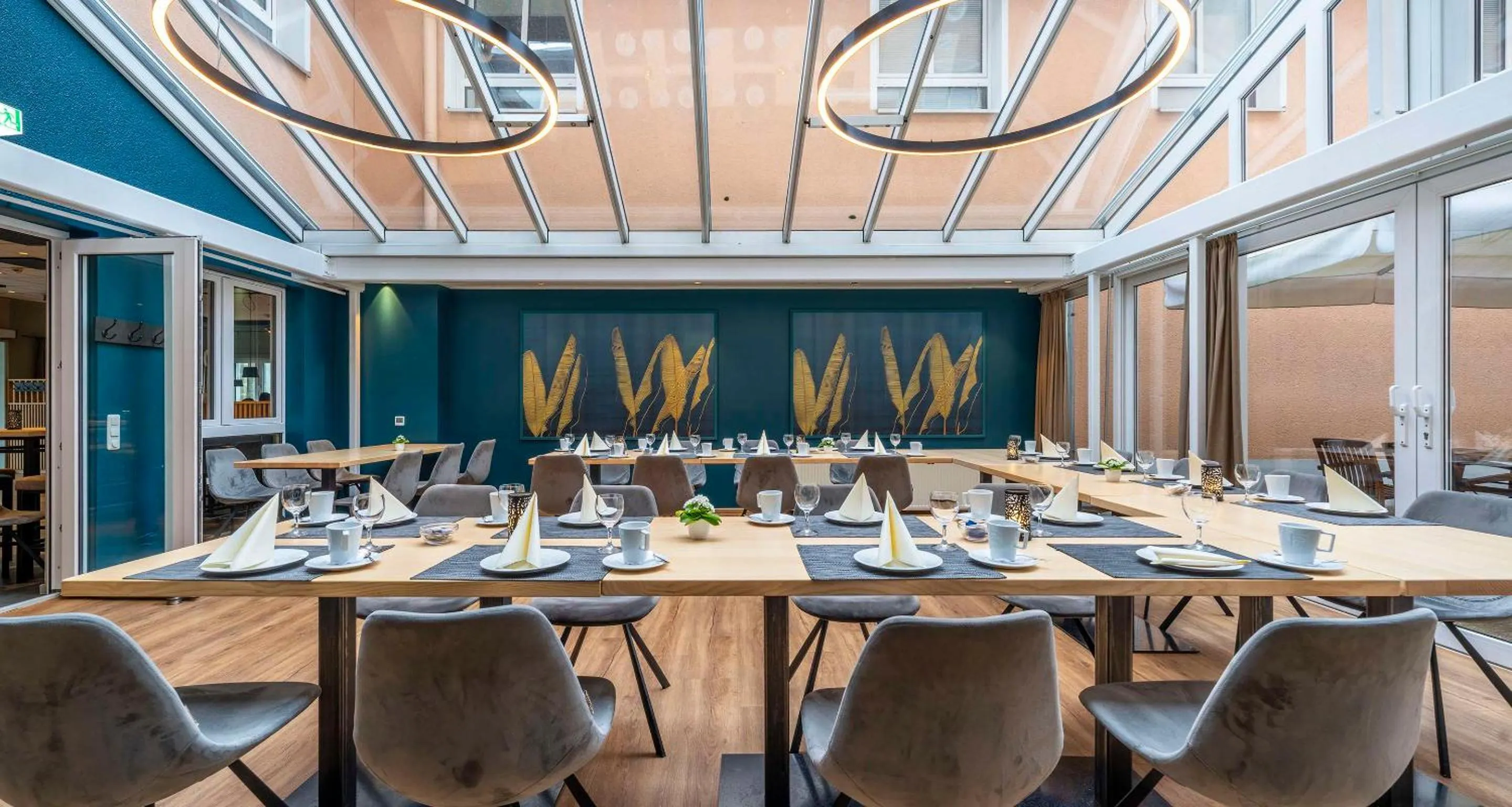 Food and drinks in Sure Hotel by Best Western Hilden-Düsseldorf