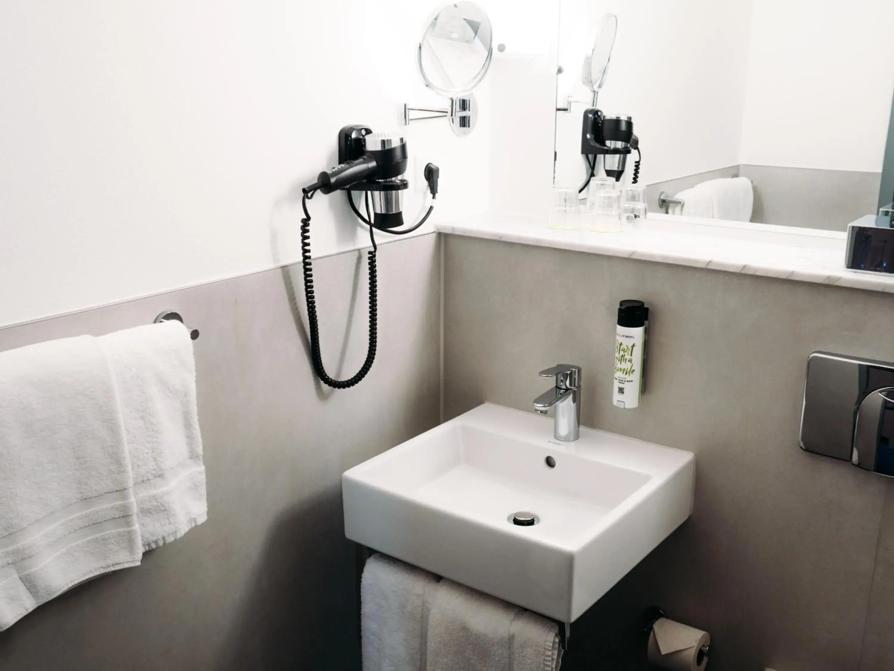 Single Room - single occupancy - Smoking in Hotel am Tierpark Gotha Single Room - single occupancy - Smoking in Hotel am Tierpark Gotha