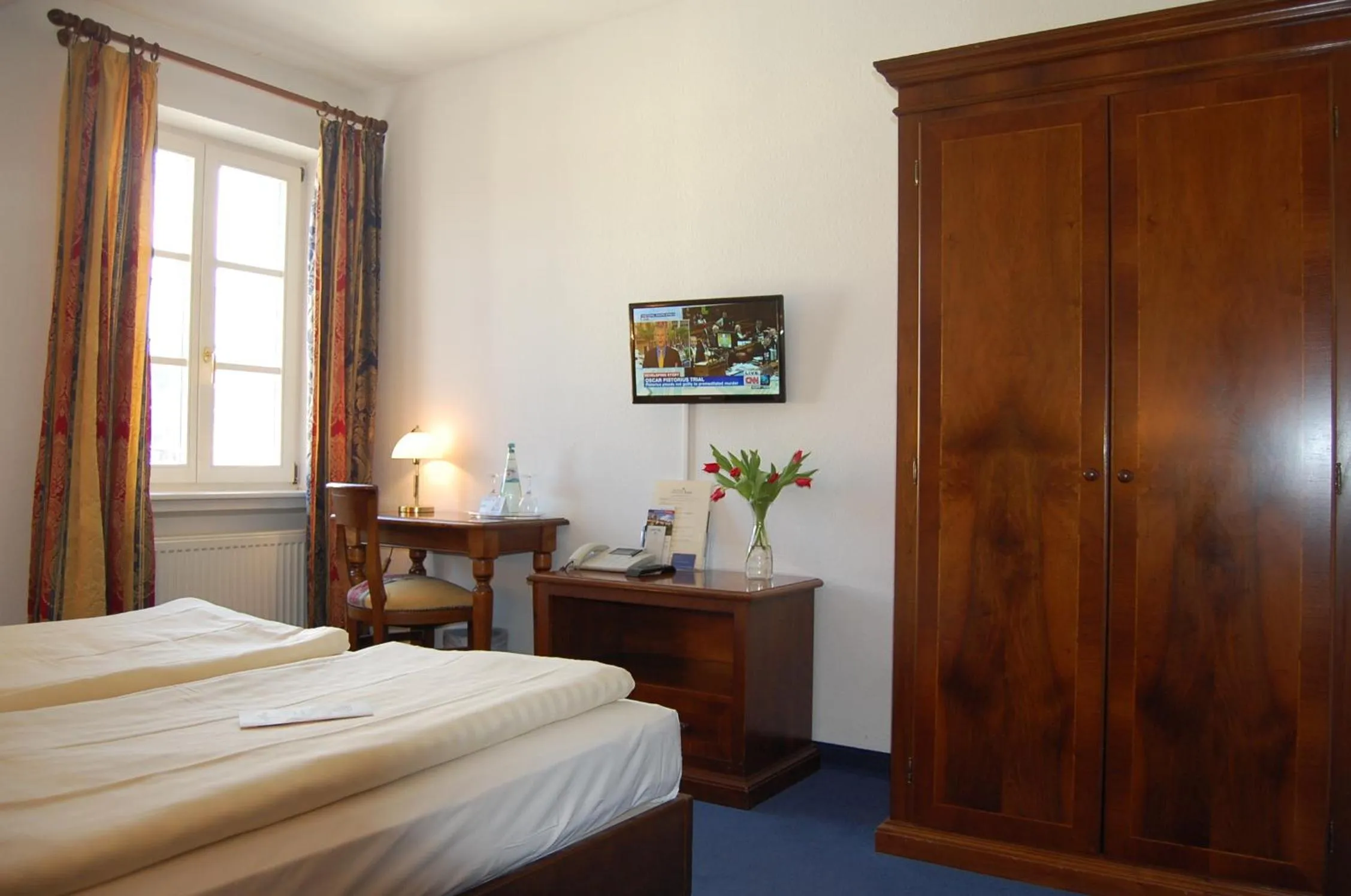 Bed in Hotel Königin Olga