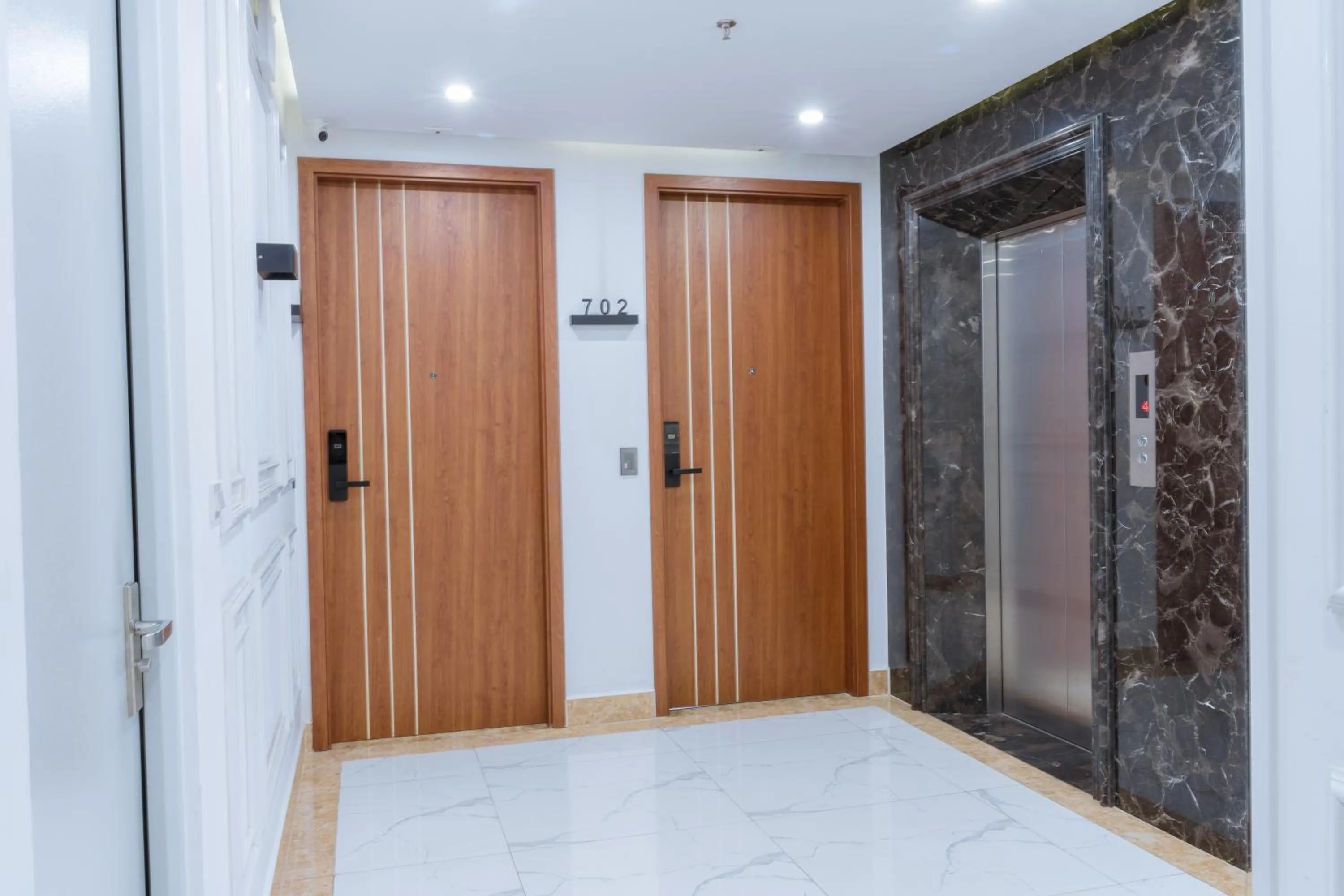 elevator in Hotel Villa Ju