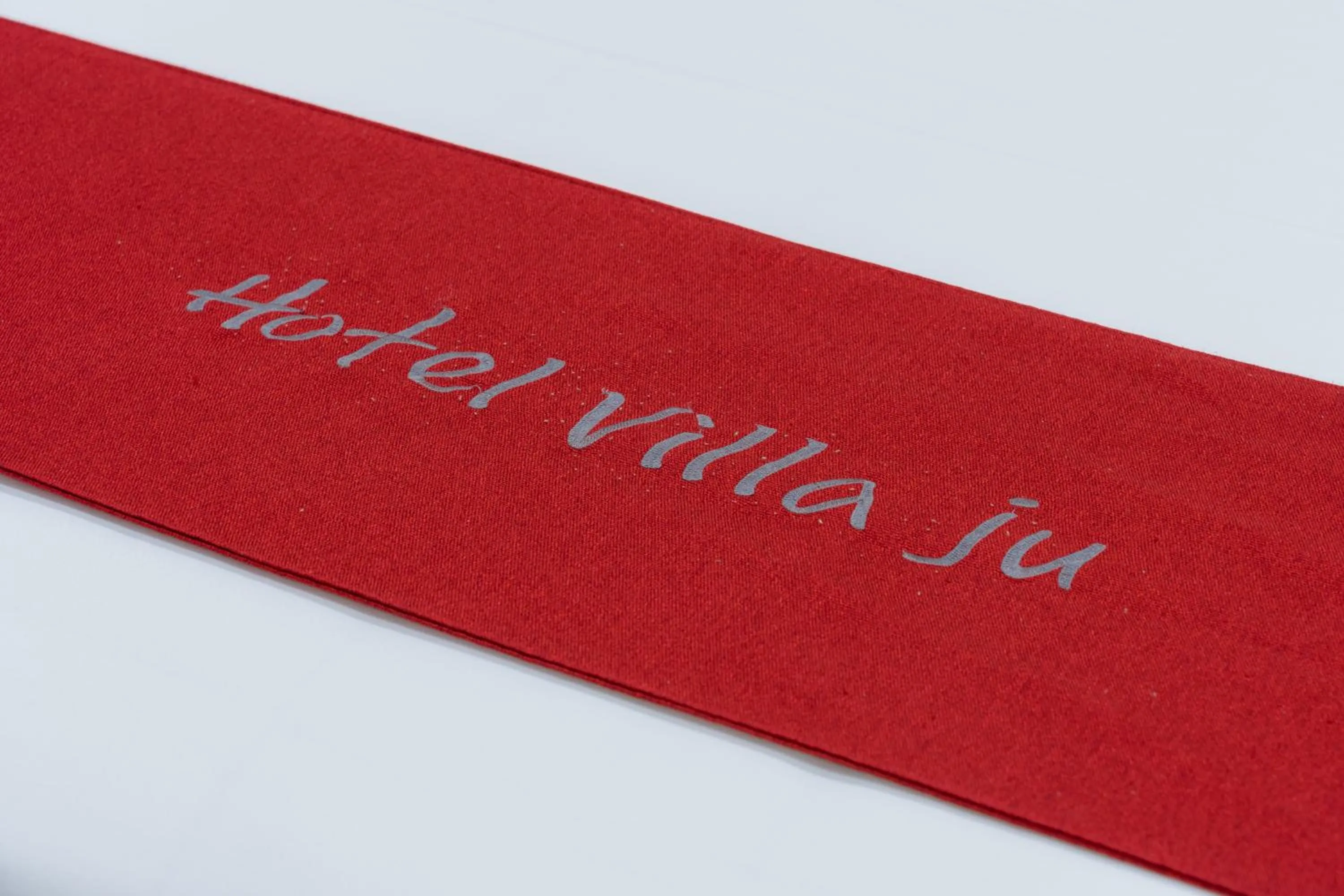 Library in Hotel Villa Ju