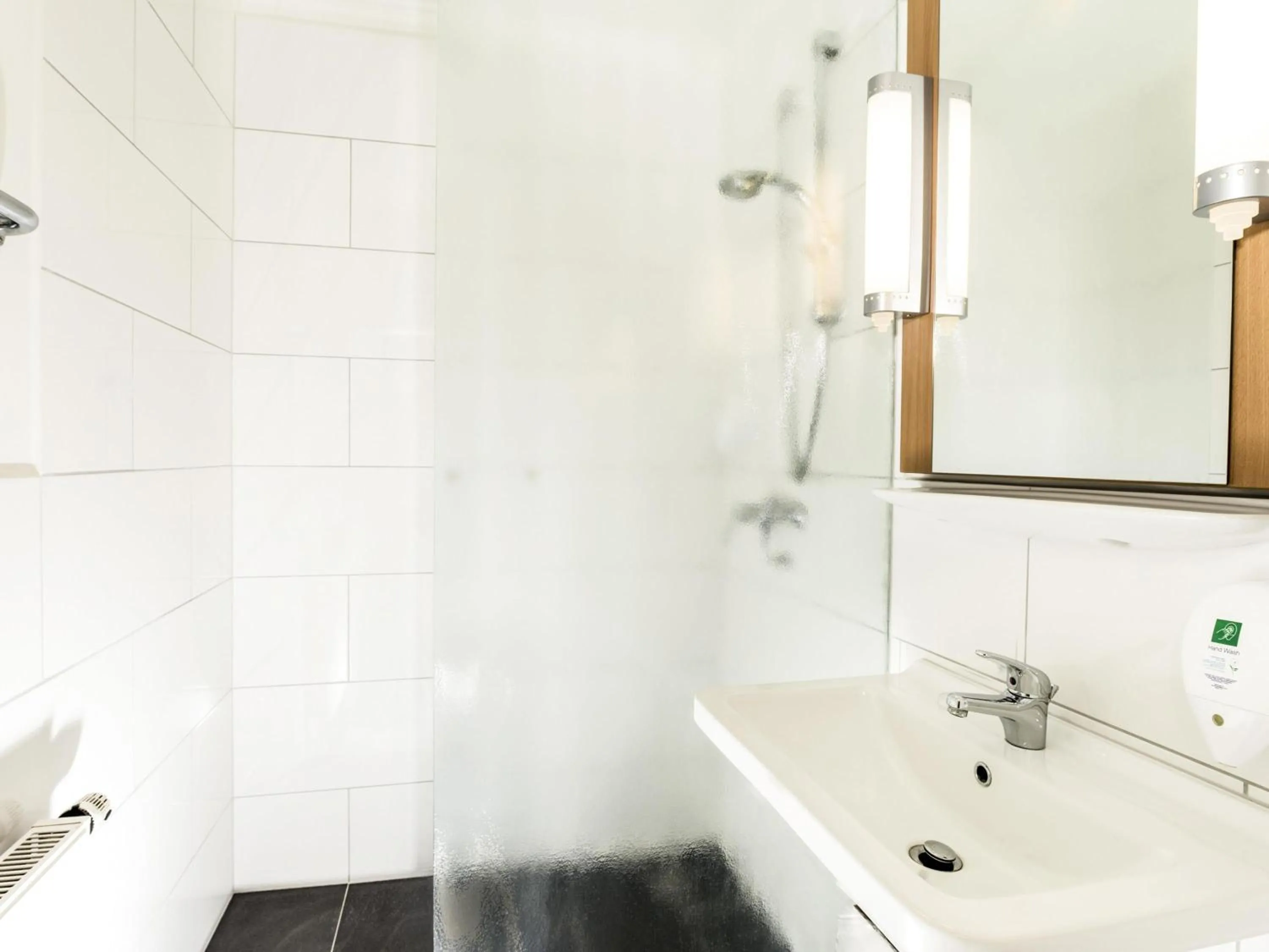 Bedroom in ibis Hotel Eisenach